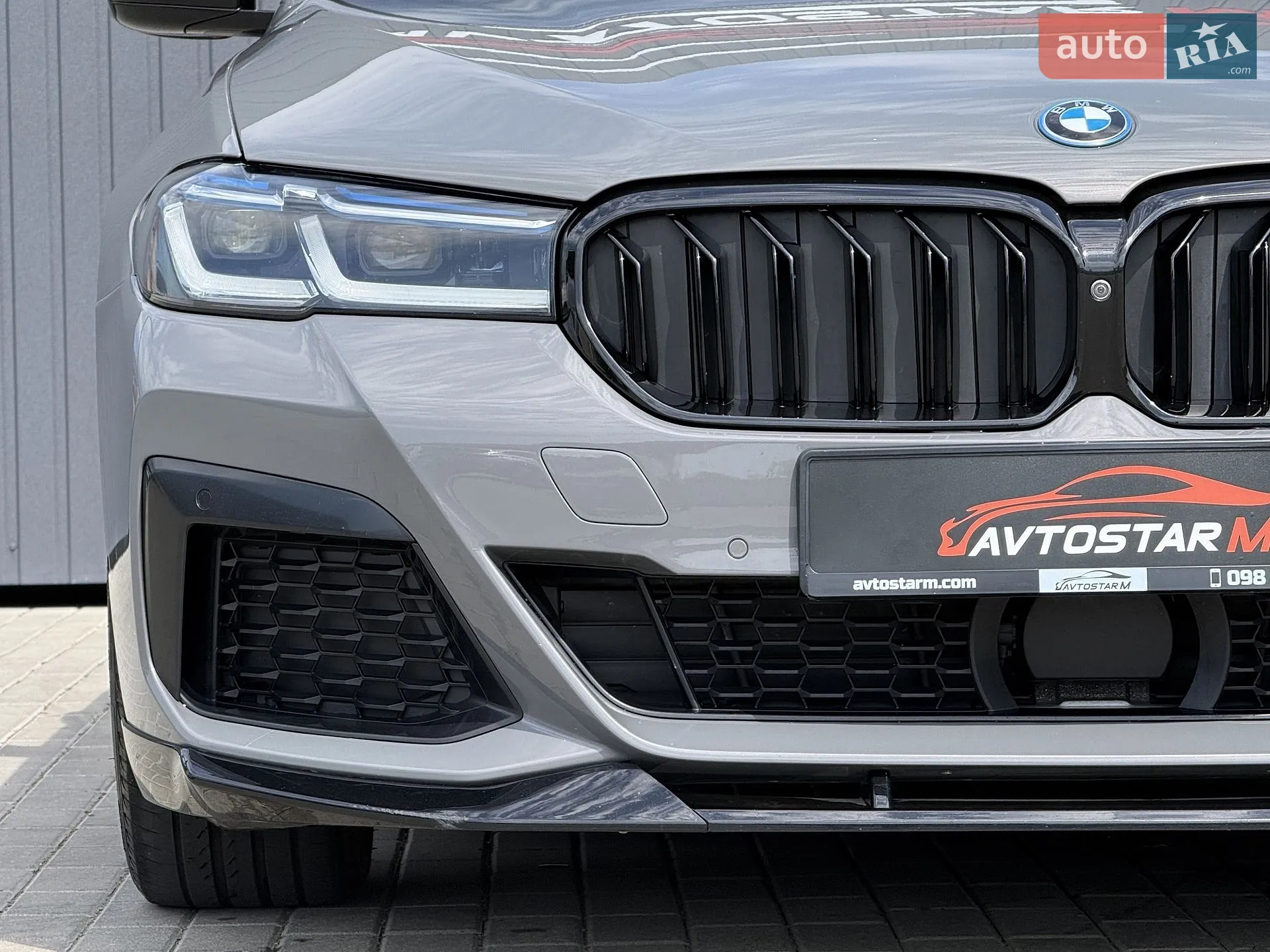 2021 BMW 5er - мініатюра 3