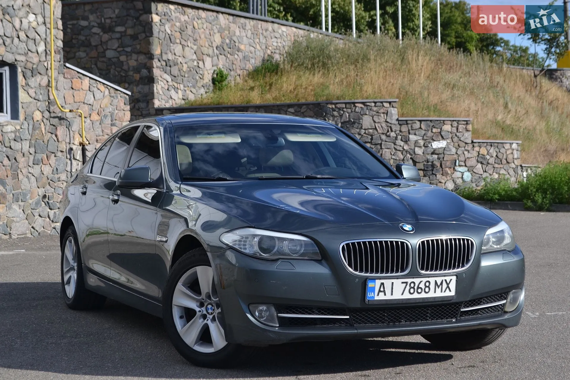 2011 BMW 5er - фото 1