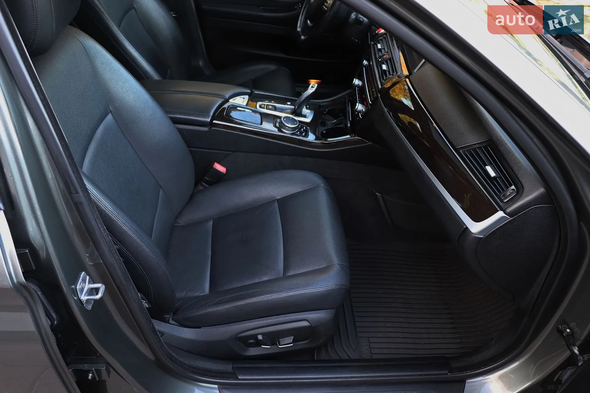 2015 BMW 5er - мініатюра 20