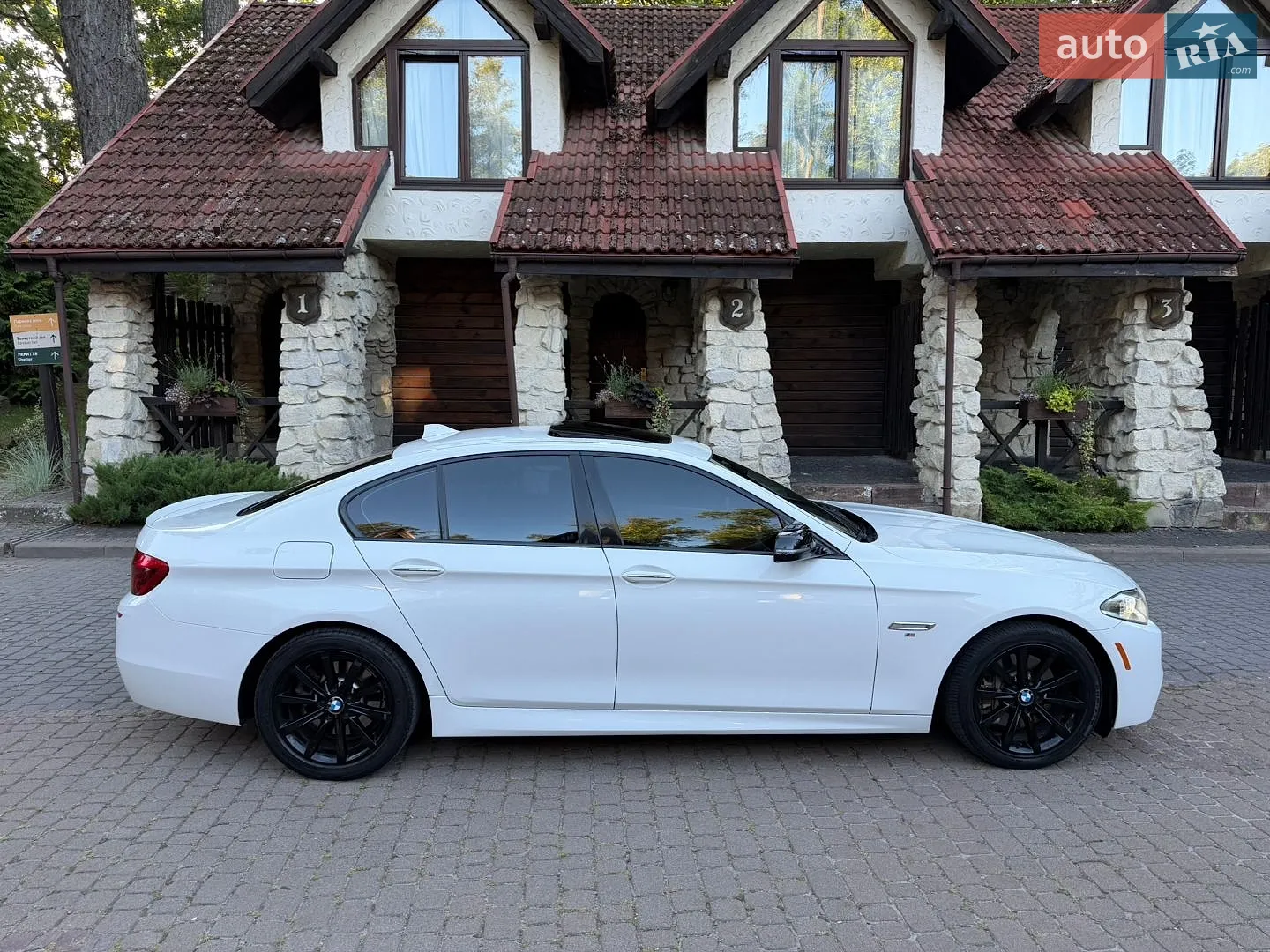 2016 BMW 5er - мініатюра 20