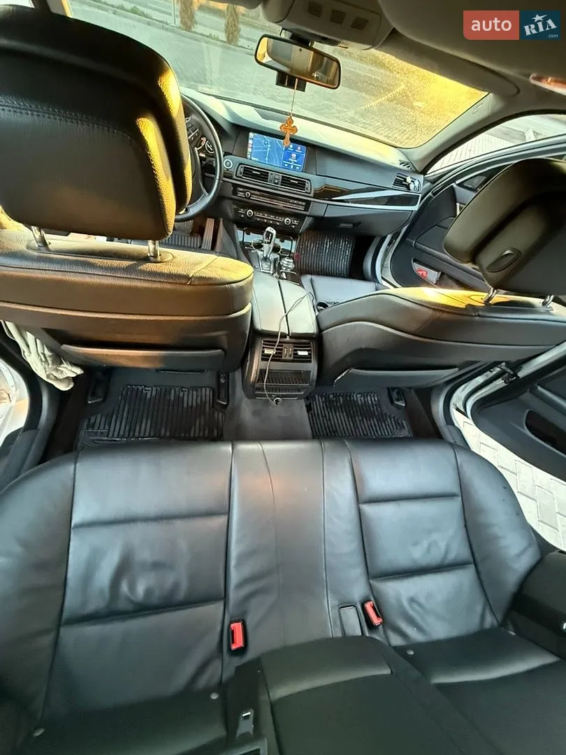 2011 BMW 5er - мініатюра 13