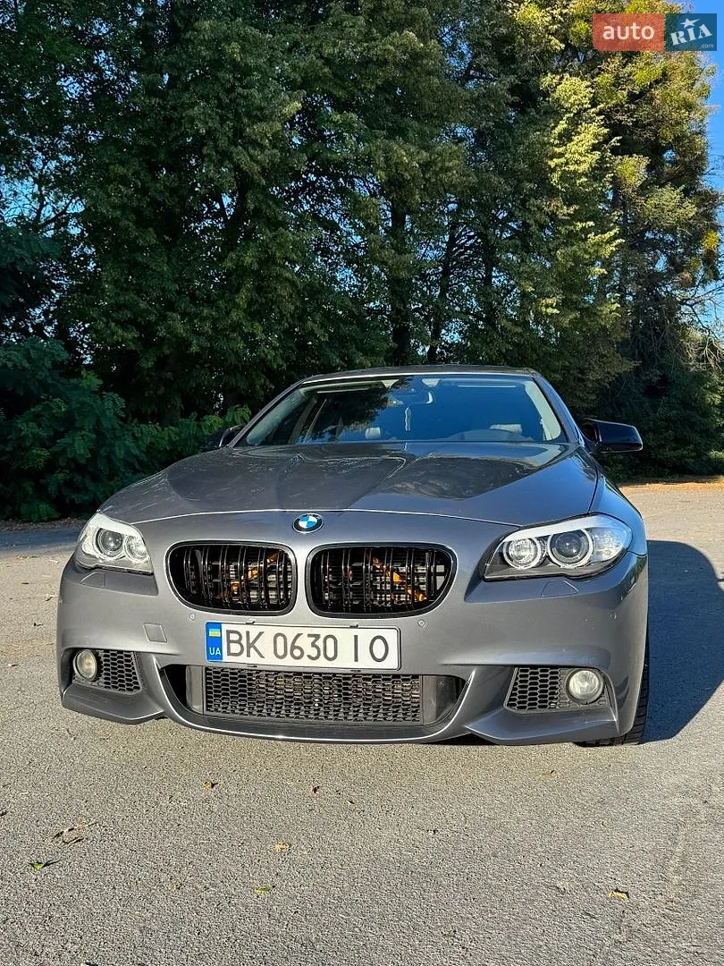 2010 BMW 5er - мініатюра 2