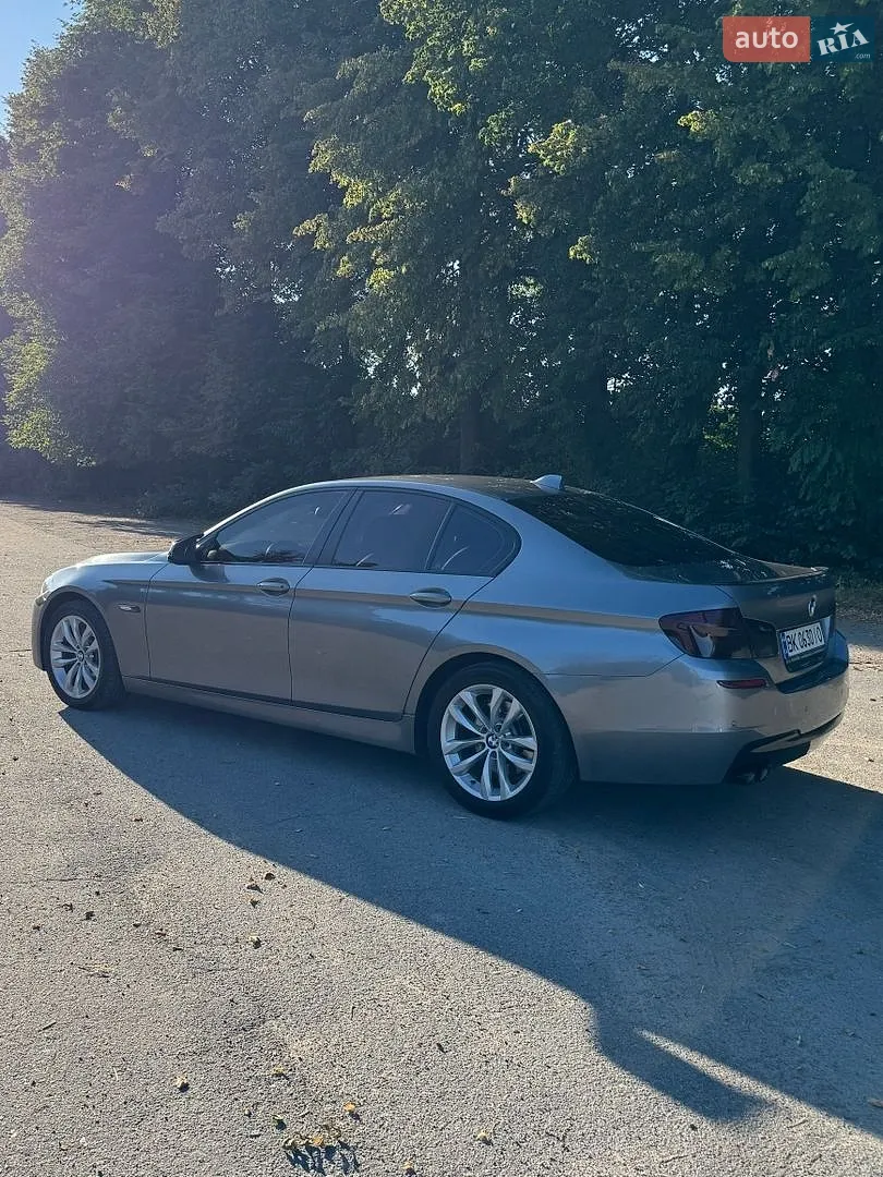 2010 BMW 5er - мініатюра 5