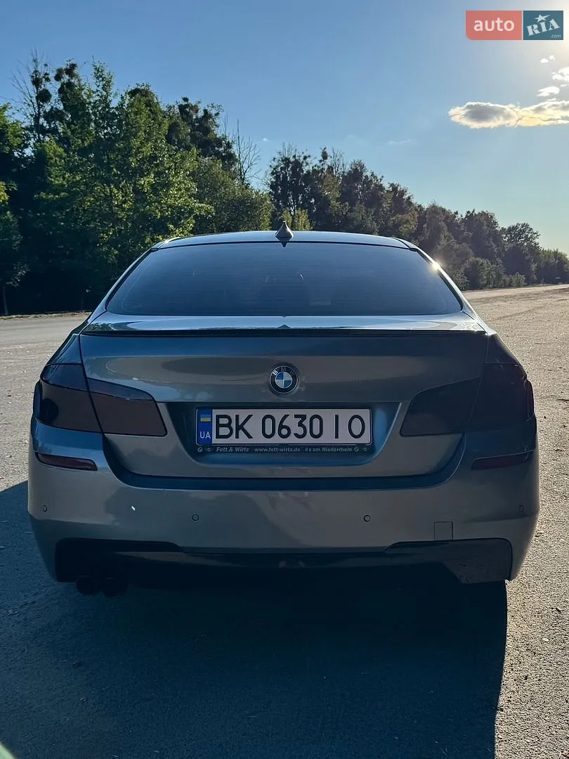 2010 BMW 5er - мініатюра 6