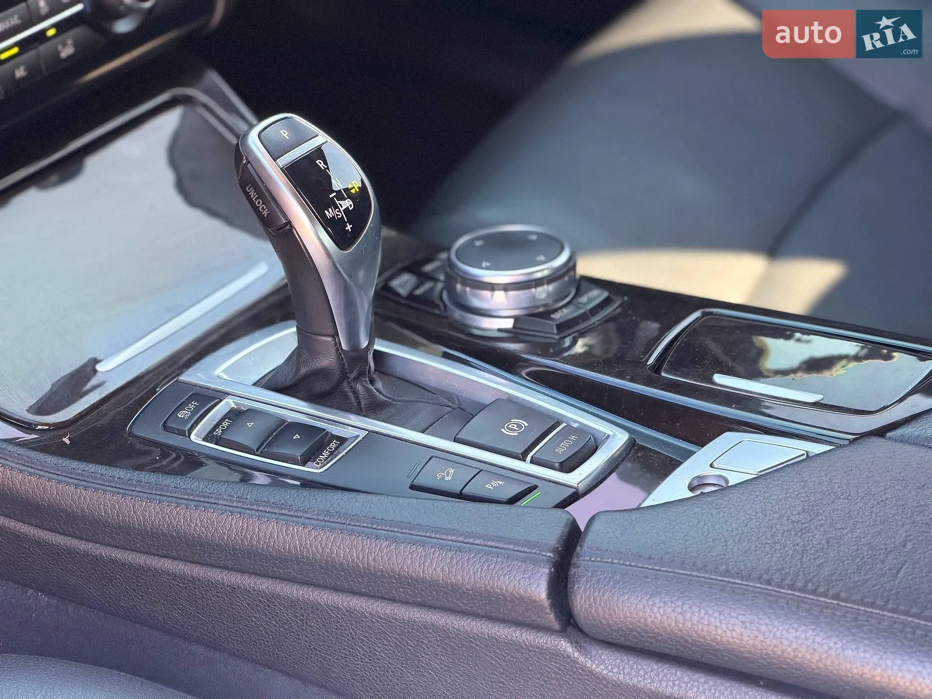 2015 BMW 5er - мініатюра 52