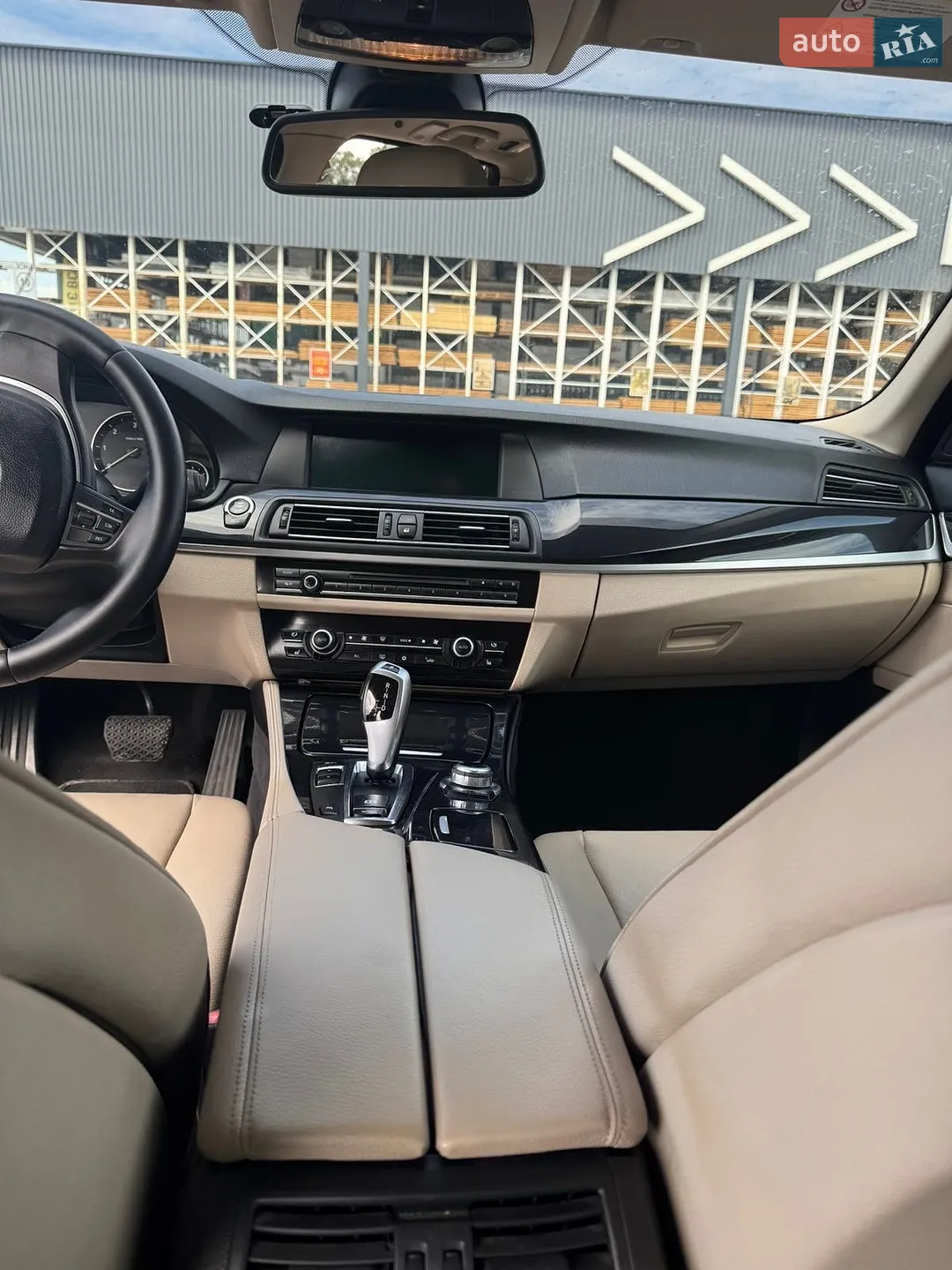 2011 BMW 5er - мініатюра 20