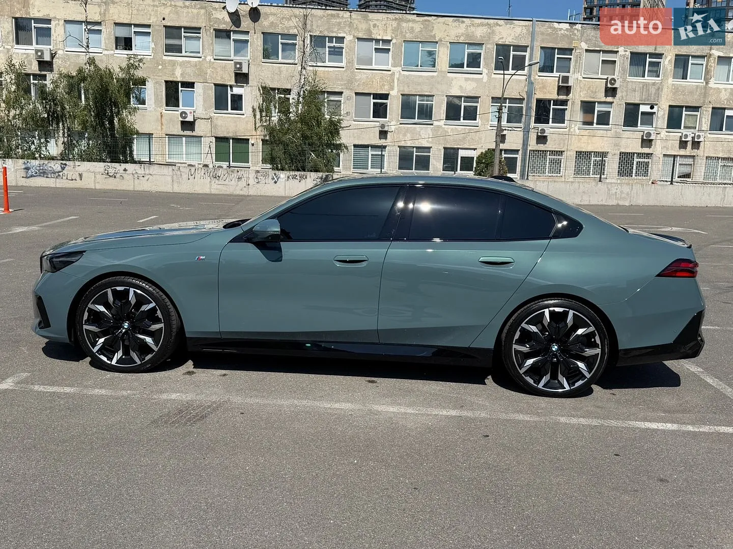 2024 BMW 5er - мініатюра 4