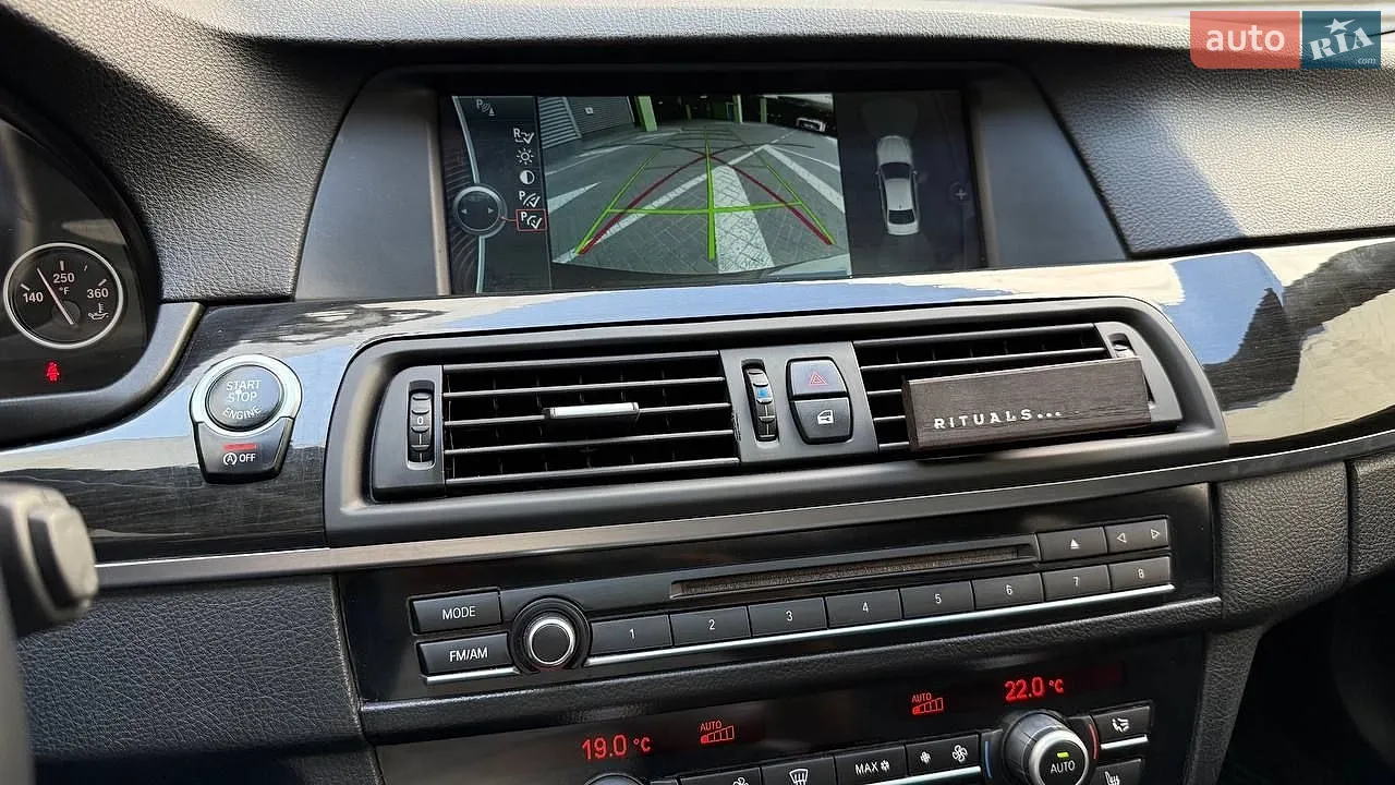 2012 BMW 5er - мініатюра 23