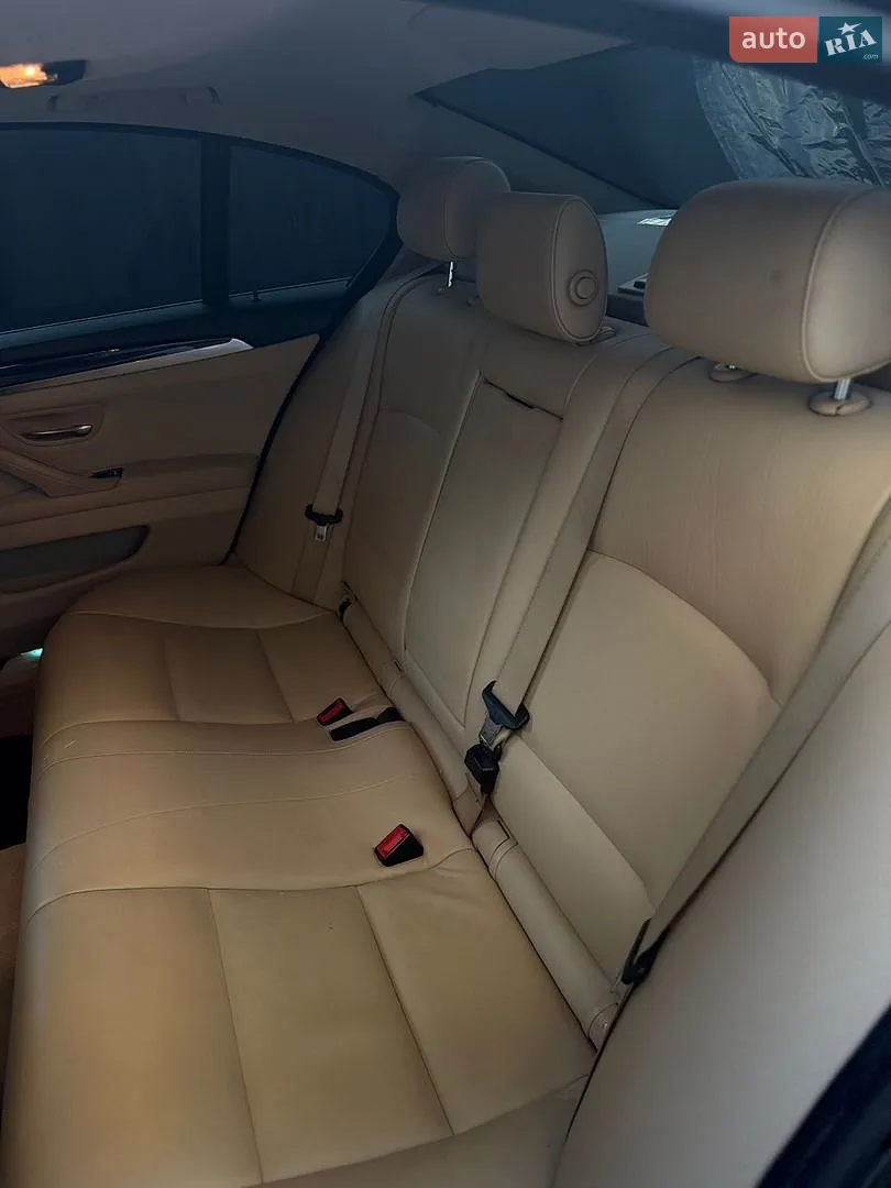 2012 BMW 5er - мініатюра 18
