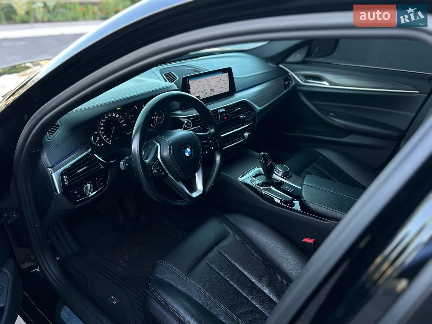 2017 BMW 5er - мініатюра 9