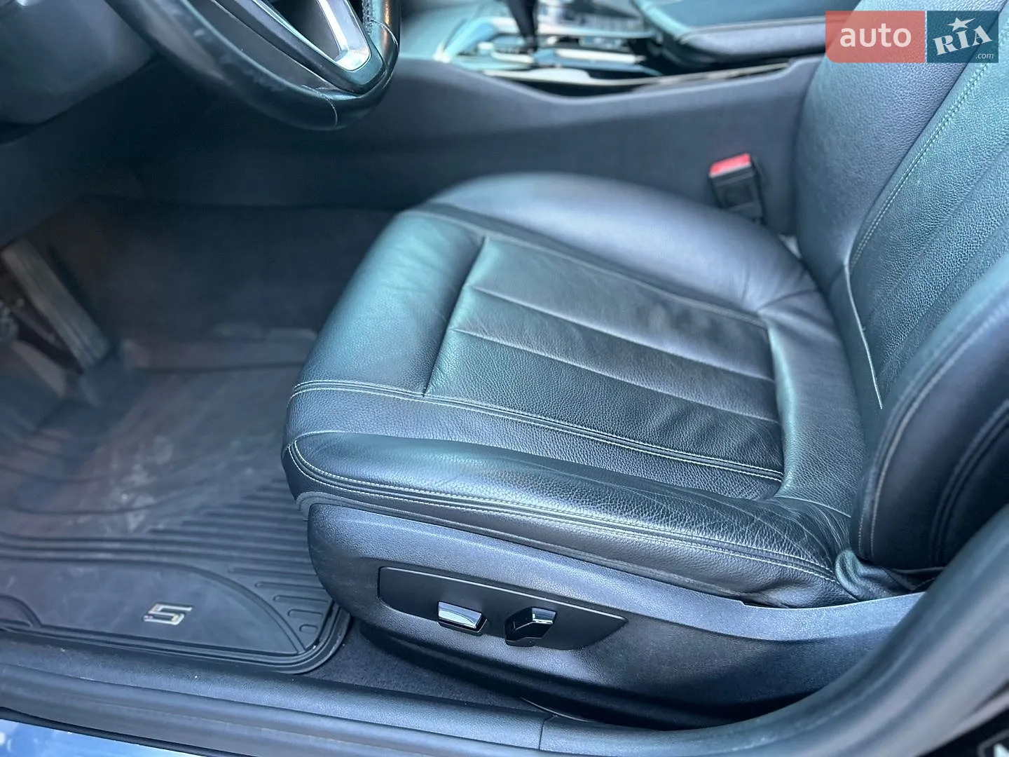 2017 BMW 5er - мініатюра 12