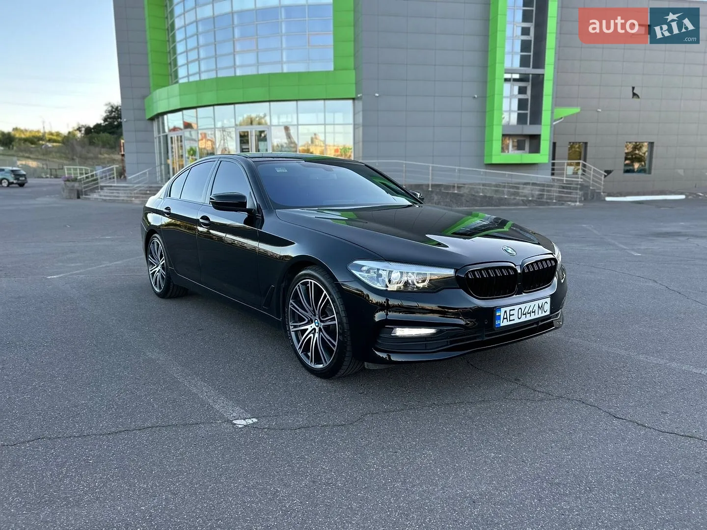 2017 BMW 5er - мініатюра 2