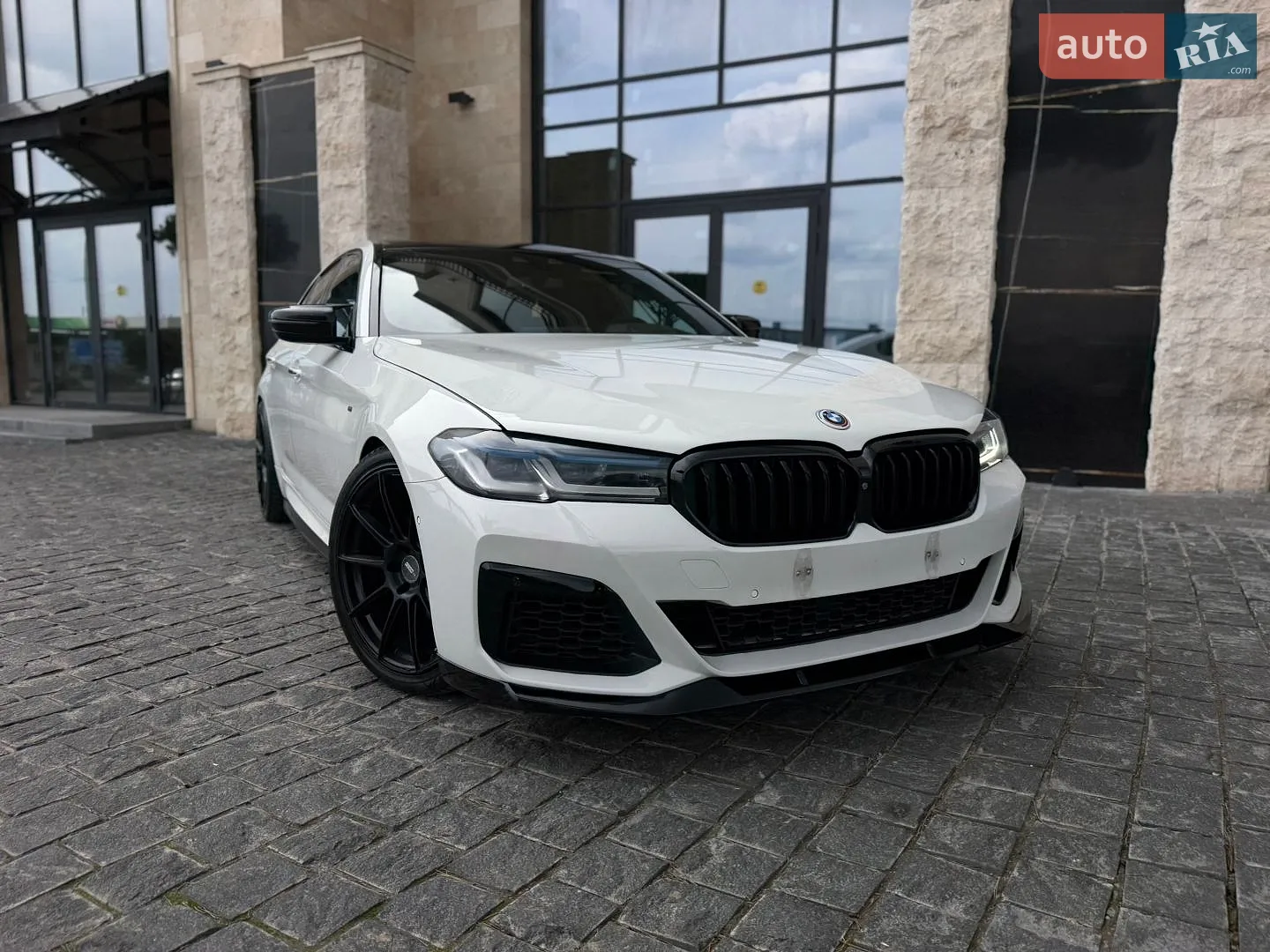 2017 BMW 5er - мініатюра 17
