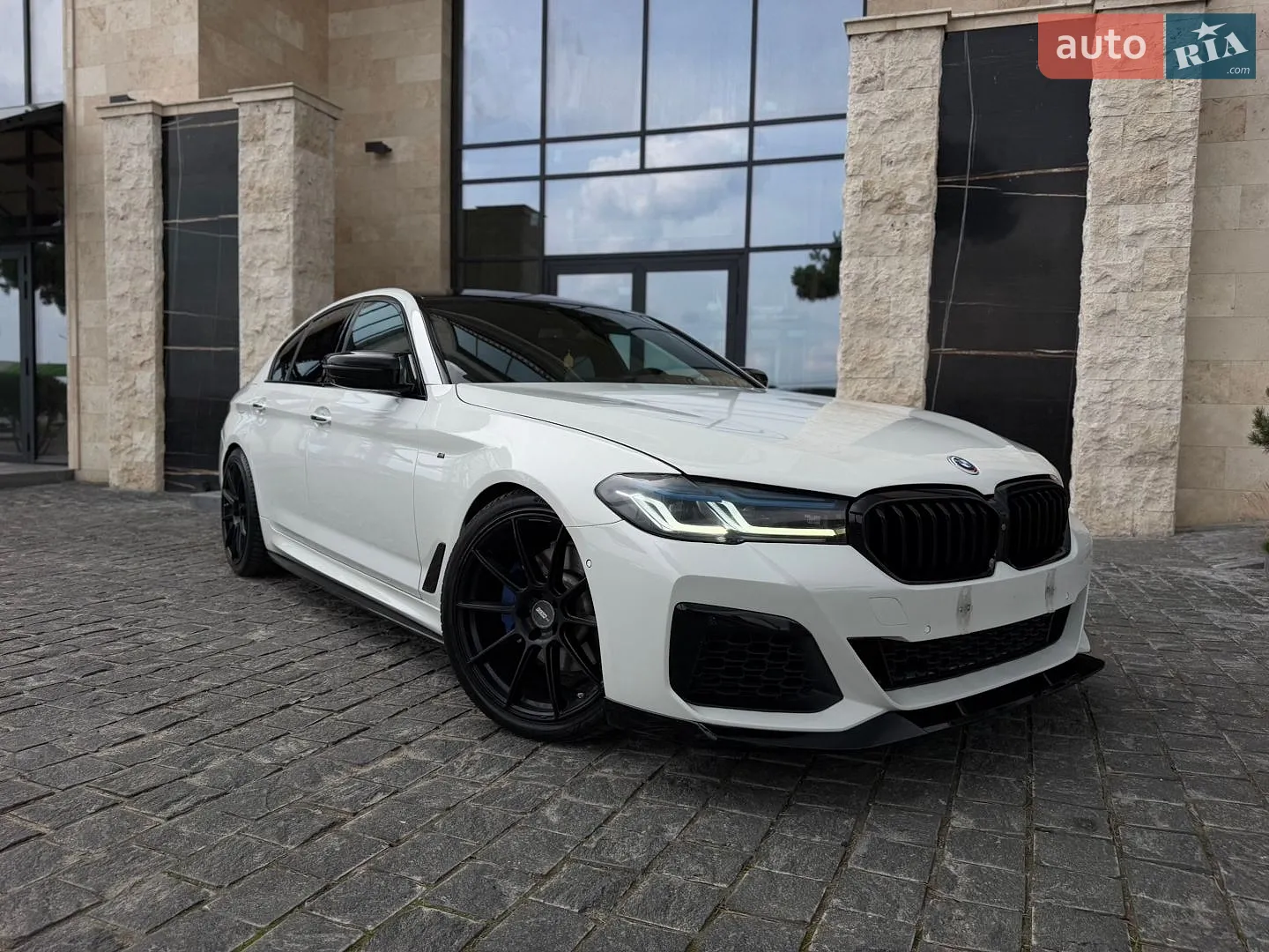 2017 BMW 5er - мініатюра 18