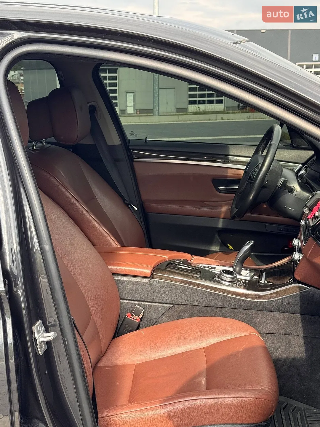 2013 BMW 5er - мініатюра 18