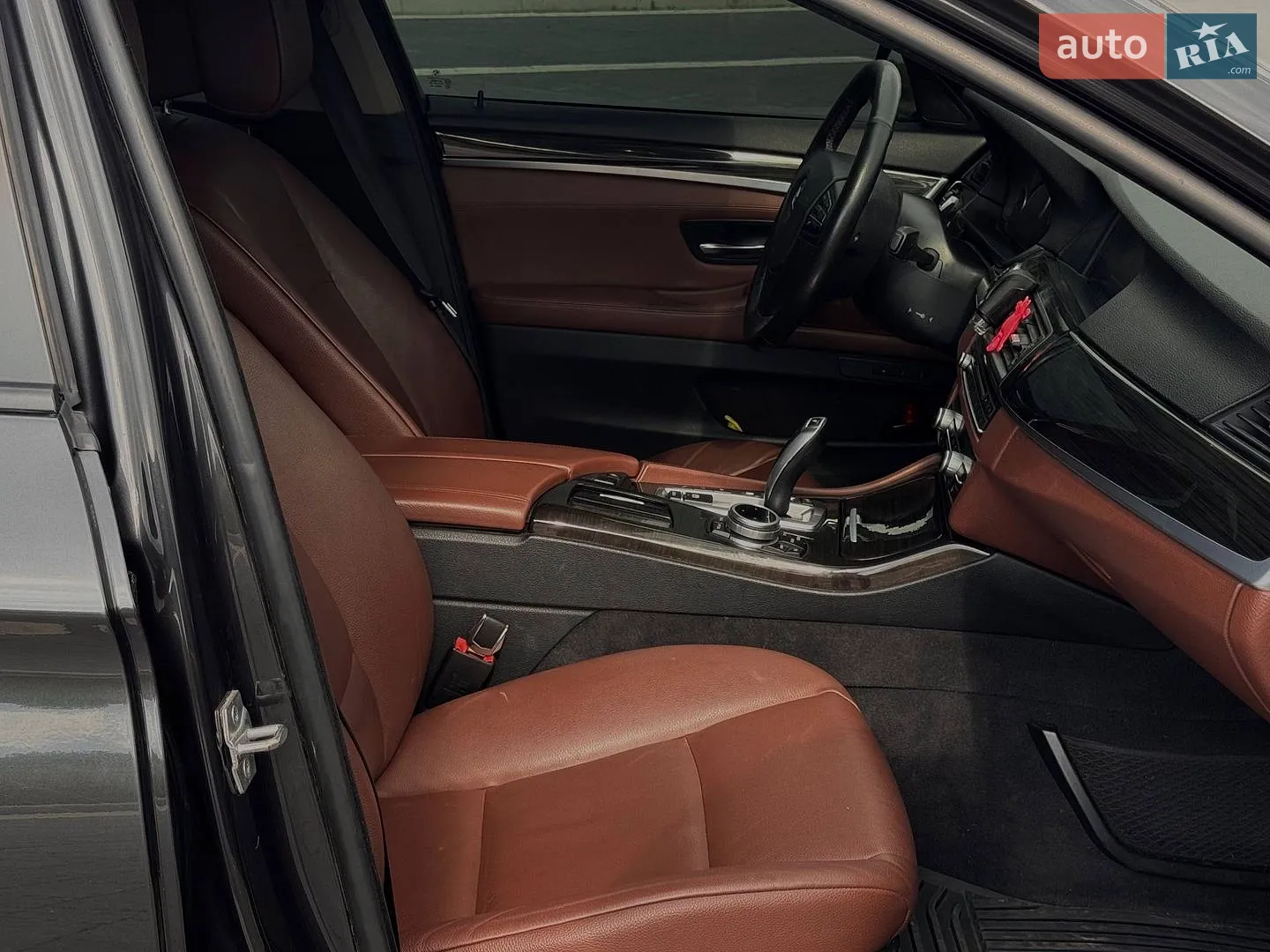 2013 BMW 5er - мініатюра 21