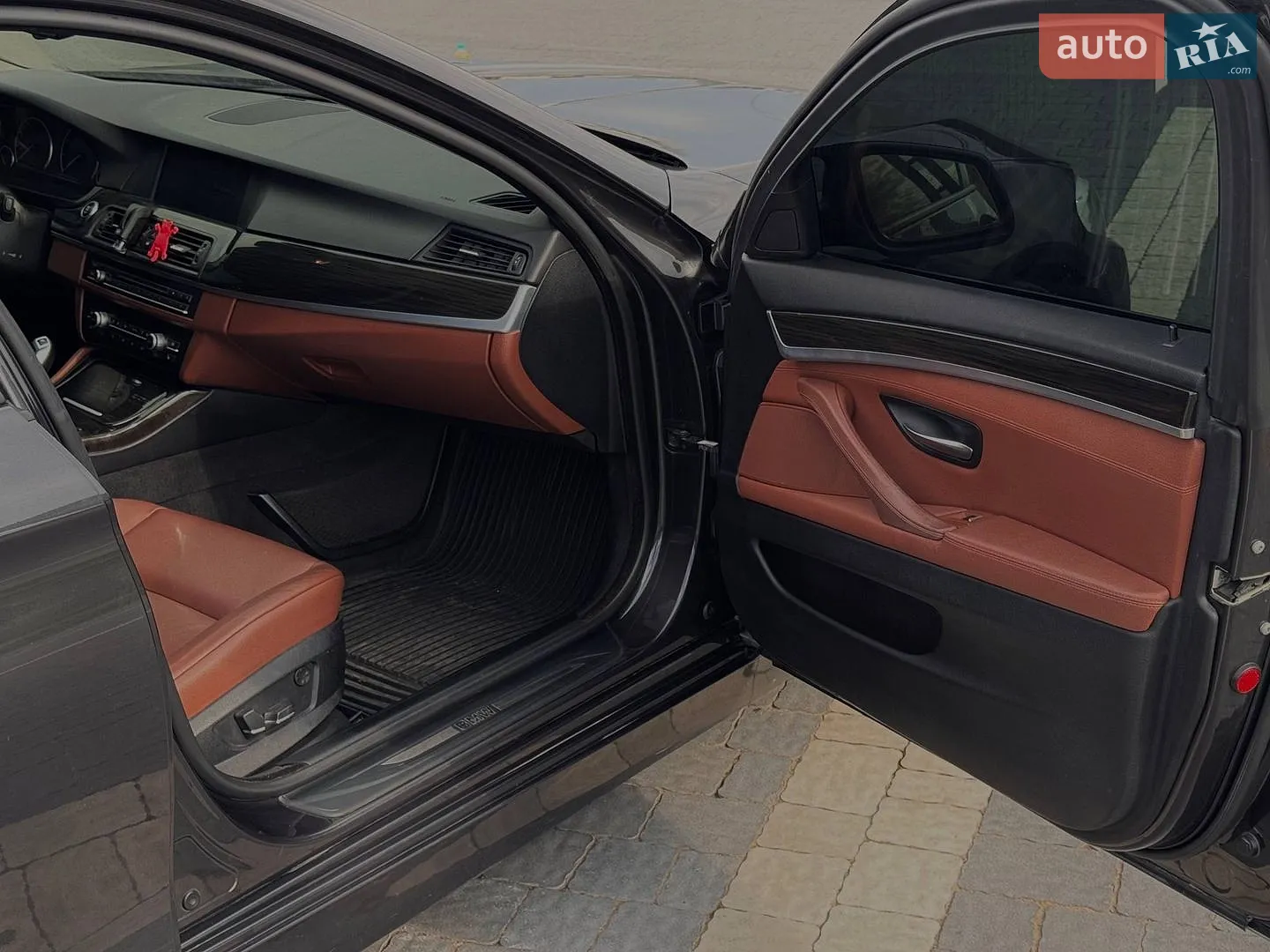 2013 BMW 5er - мініатюра 22