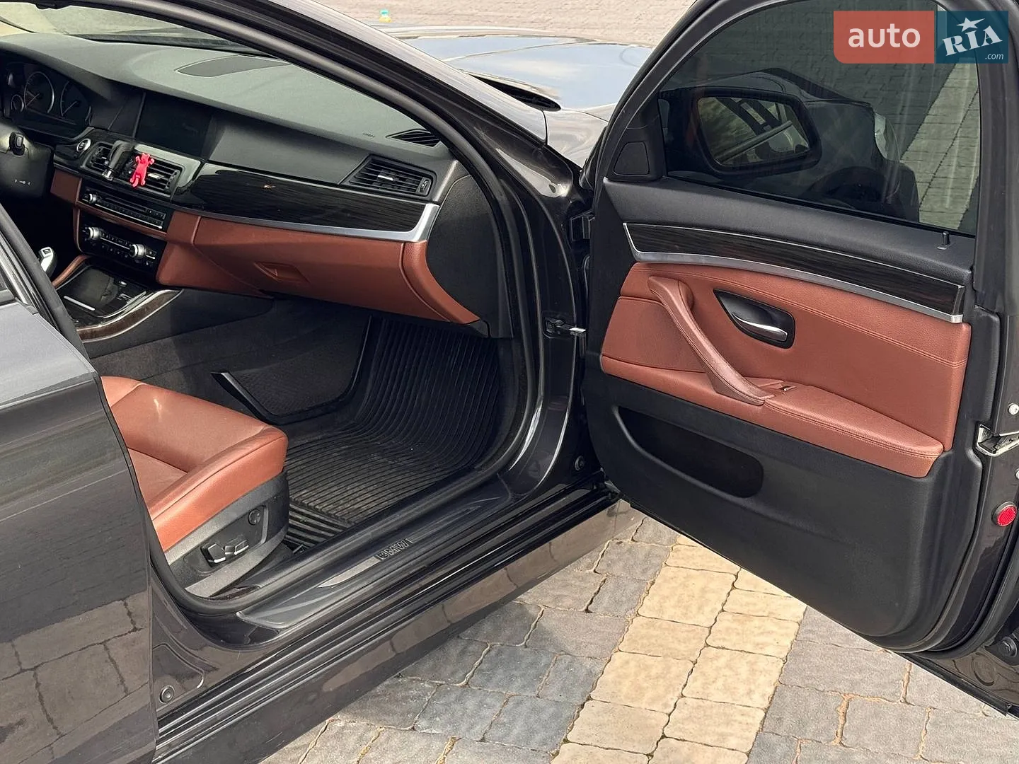 2013 BMW 5er - мініатюра 23