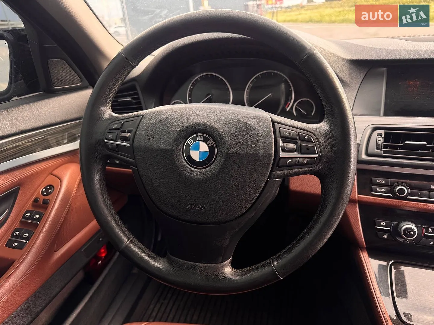 2013 BMW 5er - мініатюра 32
