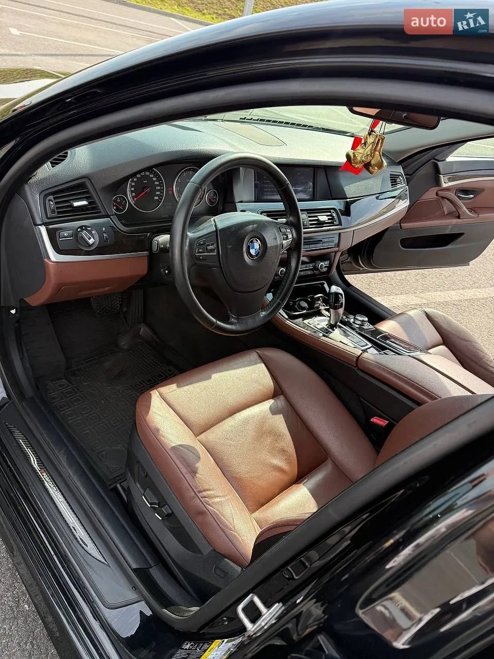 2011 BMW 5er - мініатюра 3