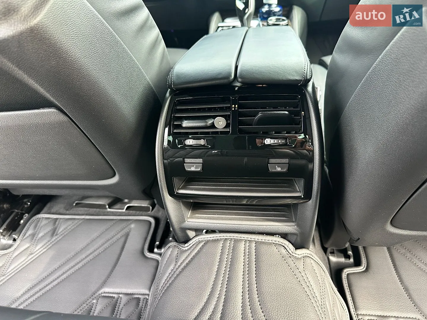 2020 BMW 5er - мініатюра 11
