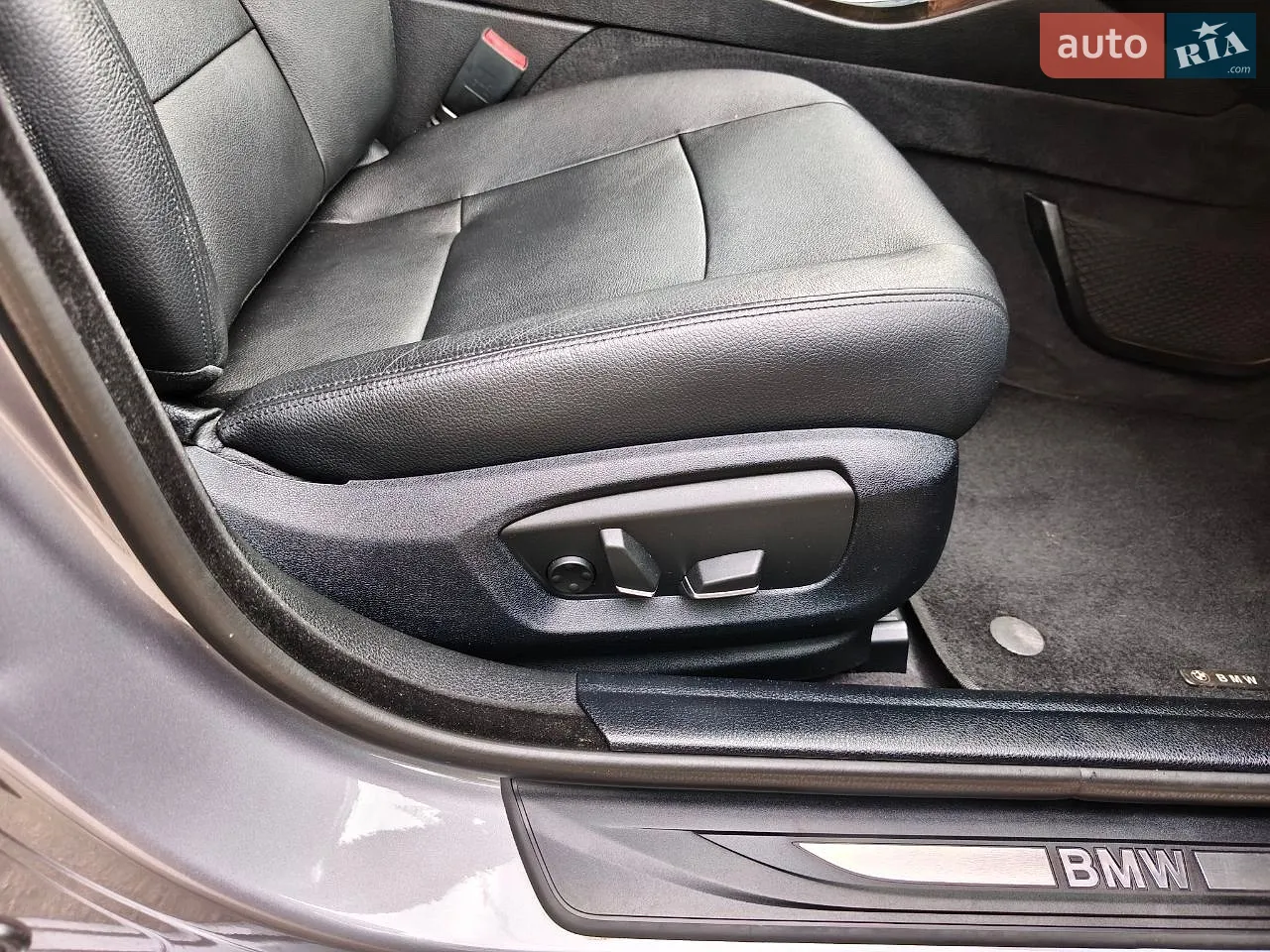 2014 BMW 5er - мініатюра 14