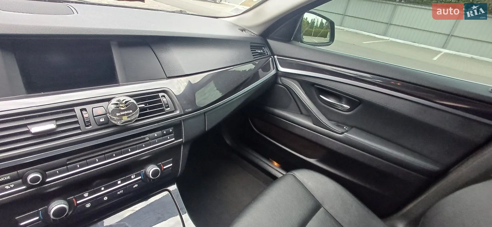 2011 BMW 5er - мініатюра 17