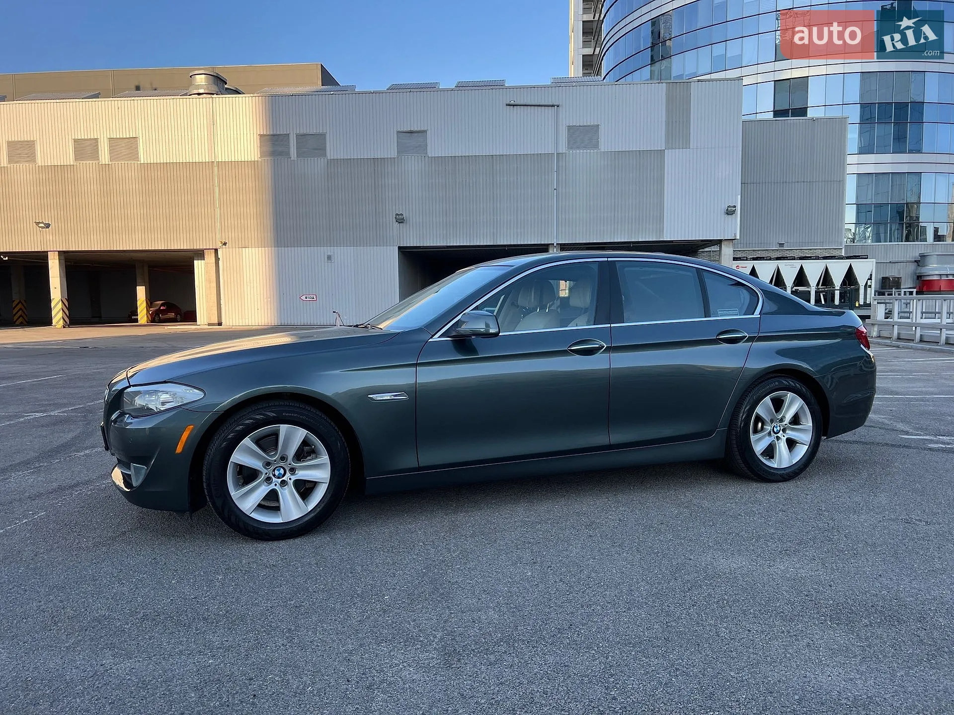 2012 BMW 5er - мініатюра 4