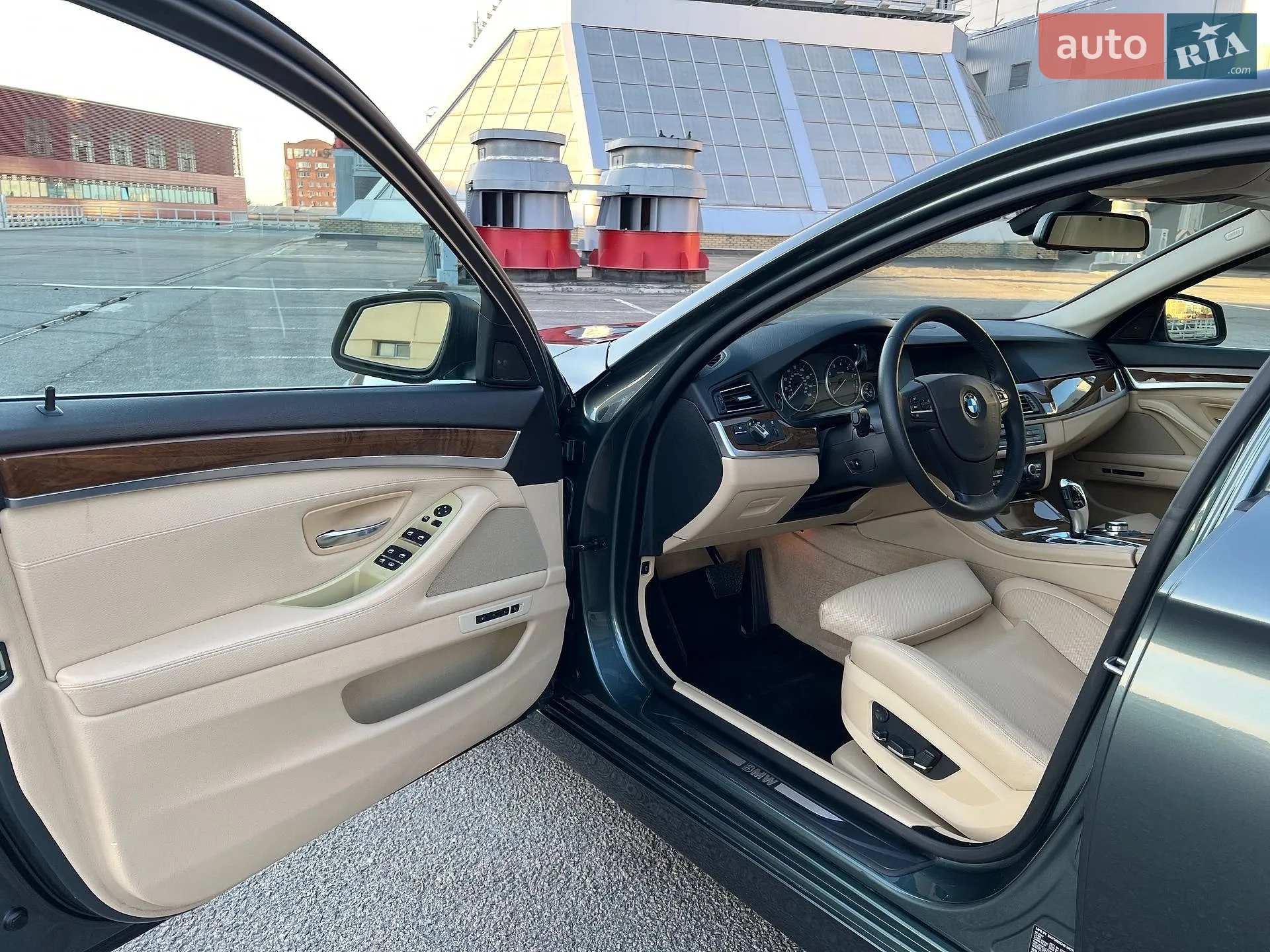 2012 BMW 5er - мініатюра 16