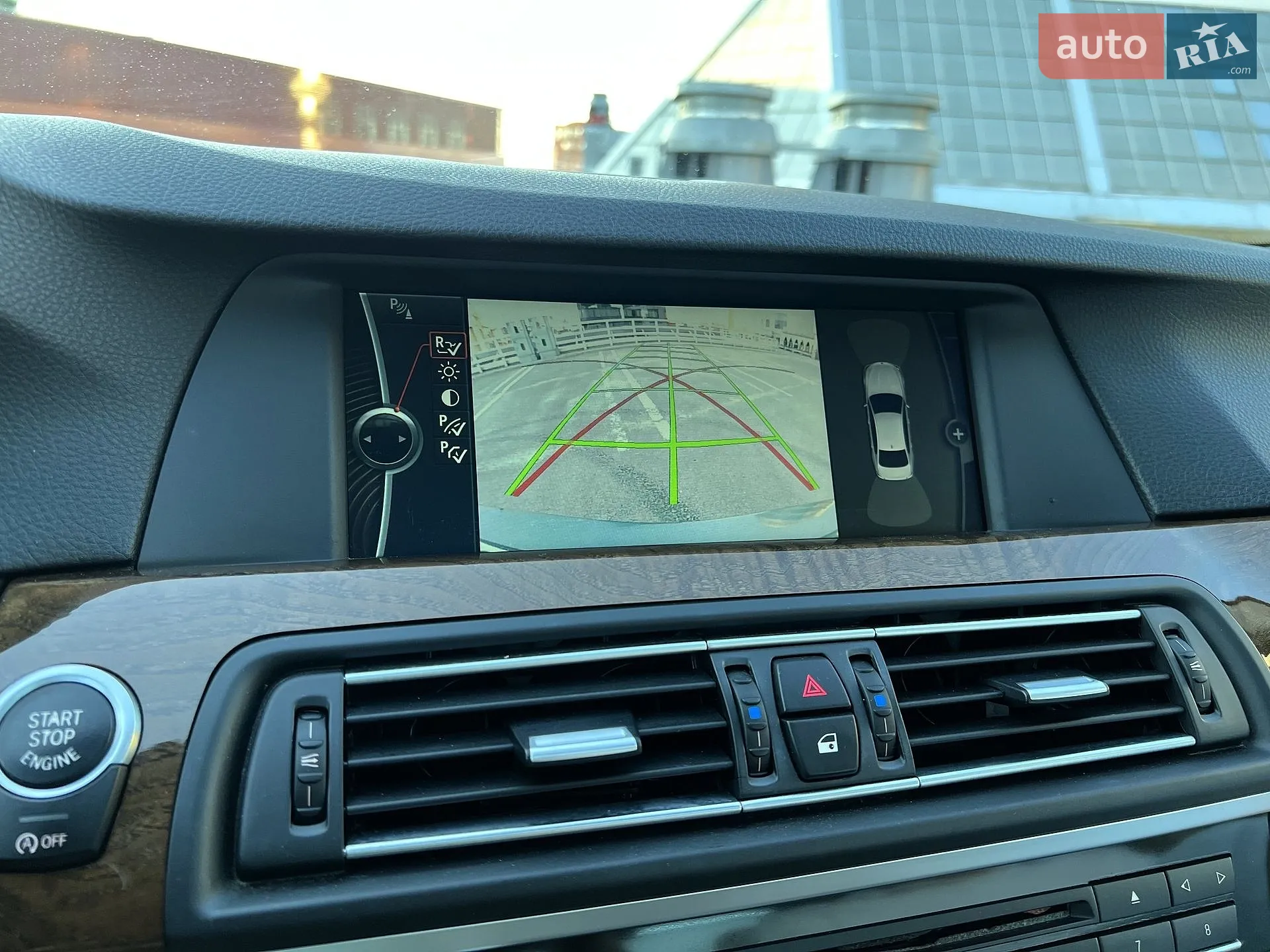2012 BMW 5er - мініатюра 21