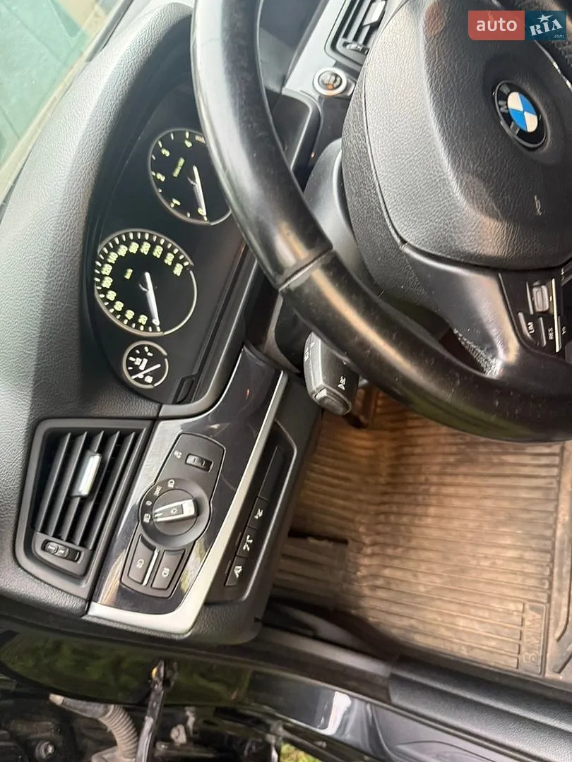 2011 BMW 5er - мініатюра 19
