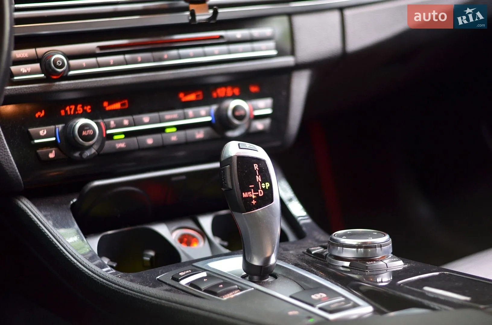 2016 BMW 5er - мініатюра 9