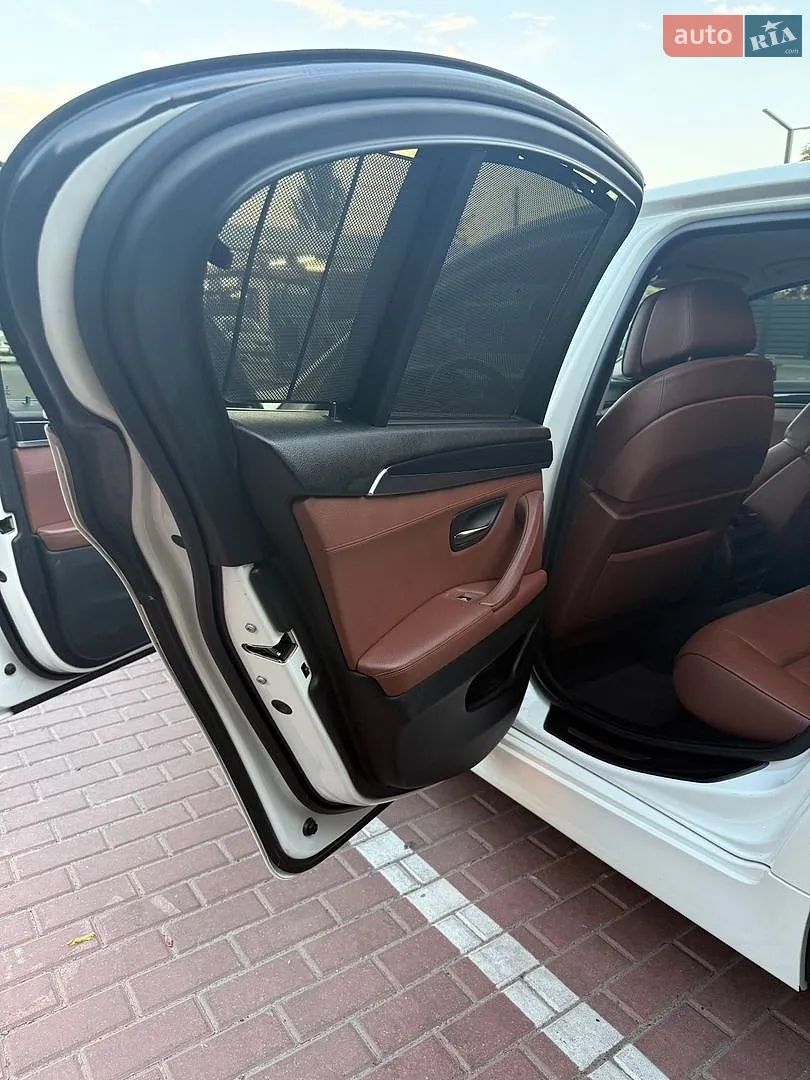 2016 BMW 5er - мініатюра 14