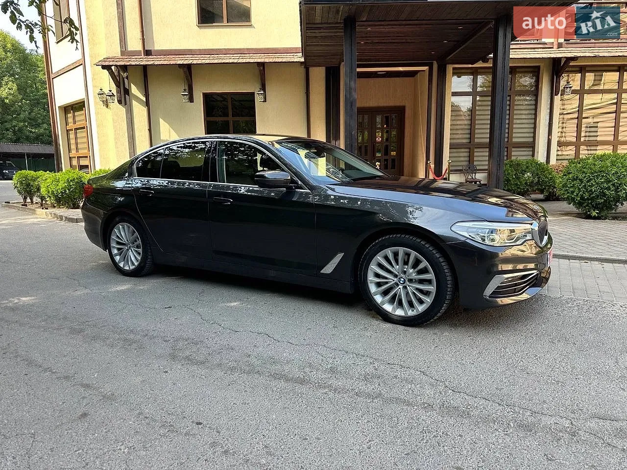 2020 BMW 5er - мініатюра 5