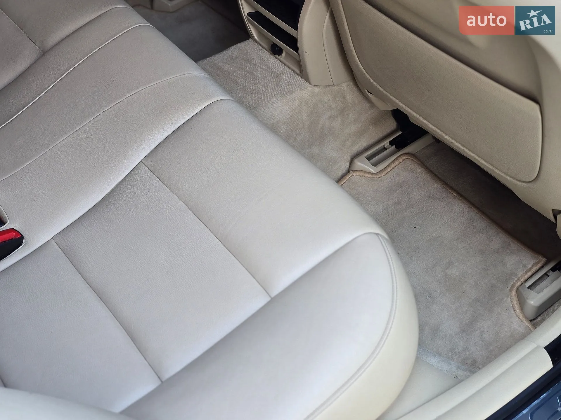 2013 BMW 5er - мініатюра 38