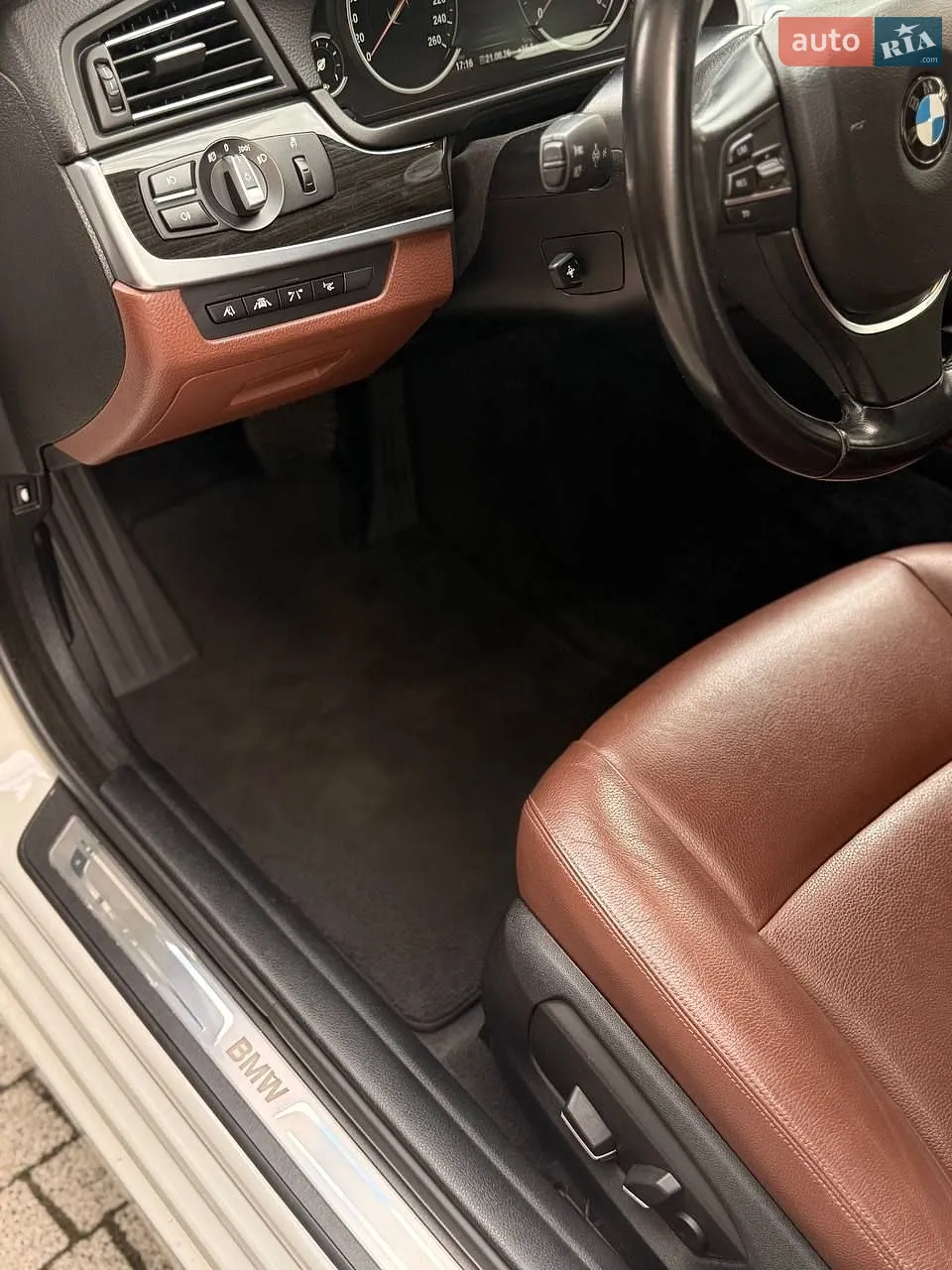 2014 BMW 5er - мініатюра 17