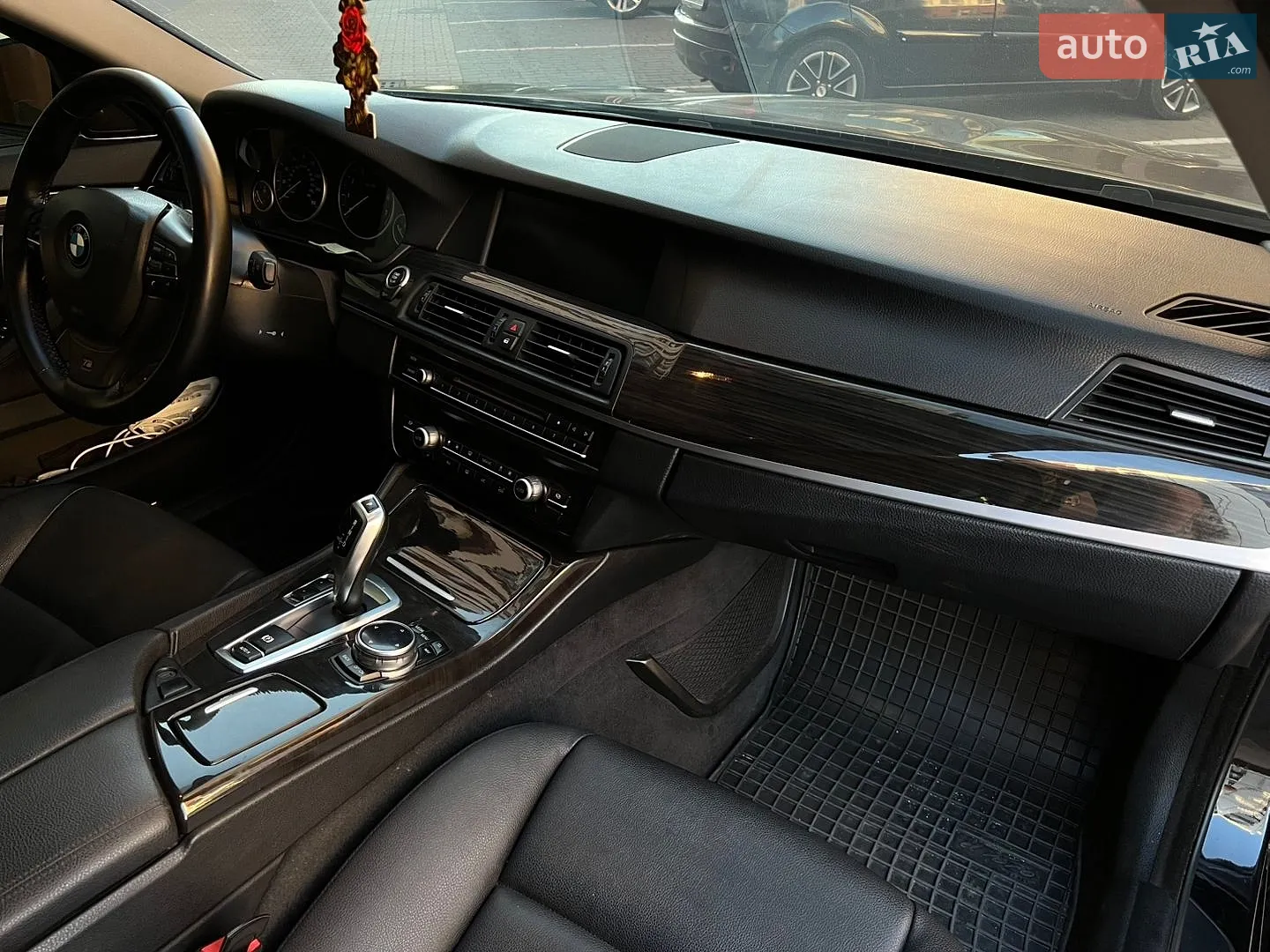 2013 BMW 5er - мініатюра 17
