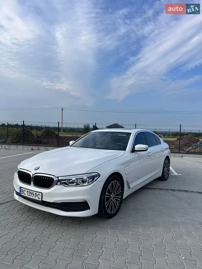 2019 BMW 5er - мініатюра 2