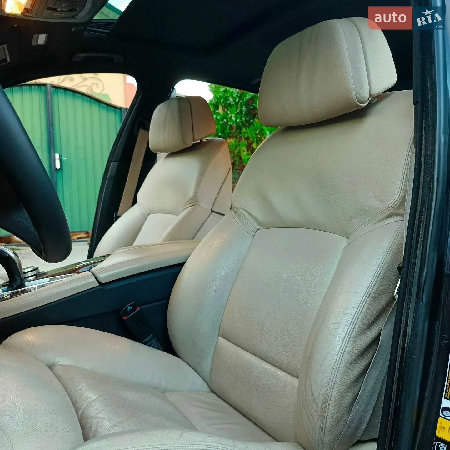 2012 BMW 5er - мініатюра 17