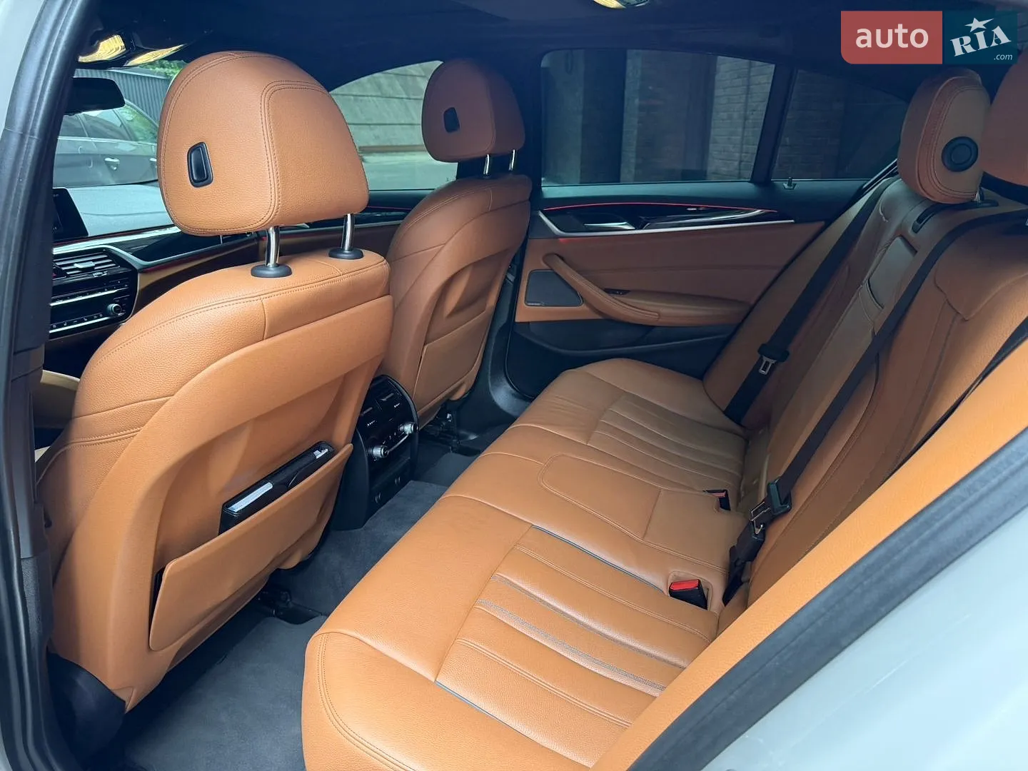 2017 BMW 5er - мініатюра 18