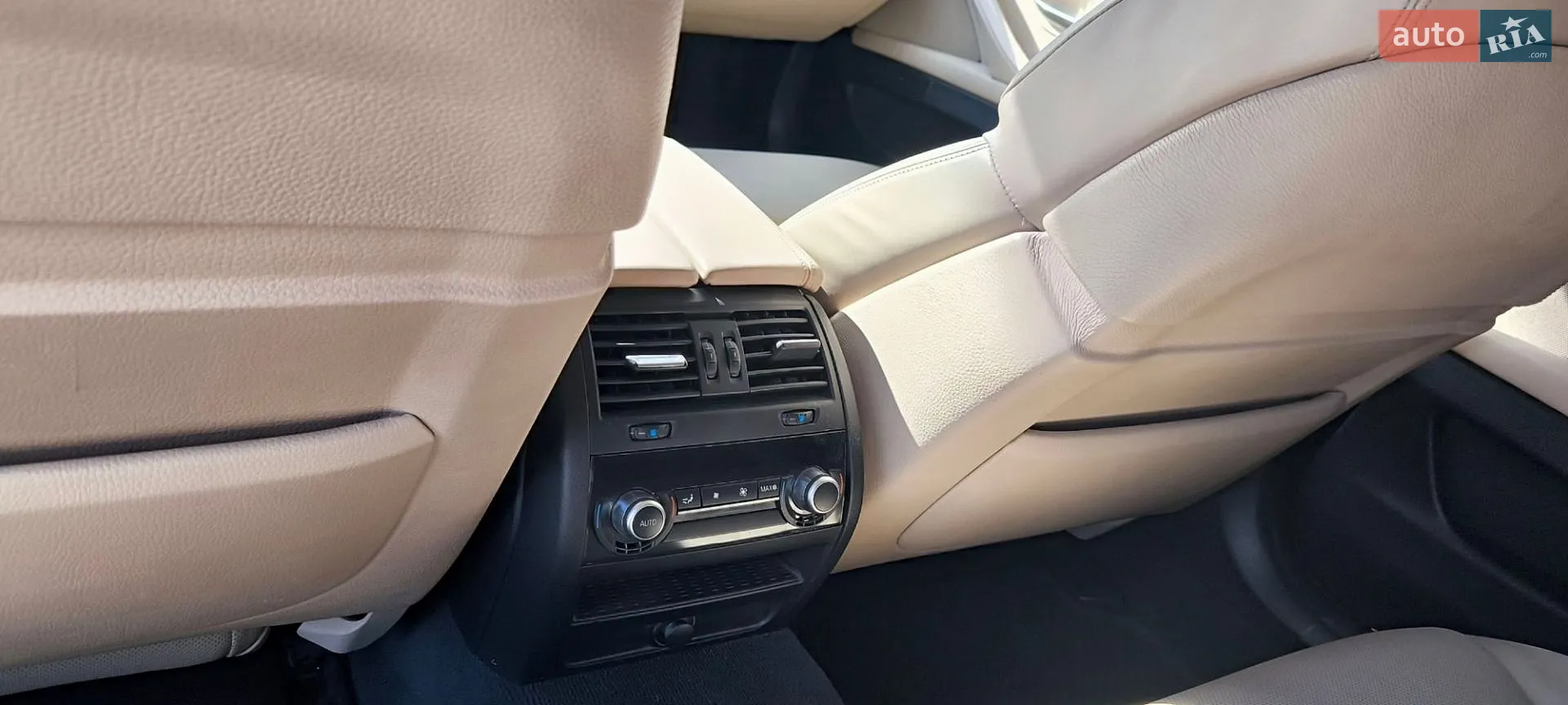 2010 BMW 5er - мініатюра 55