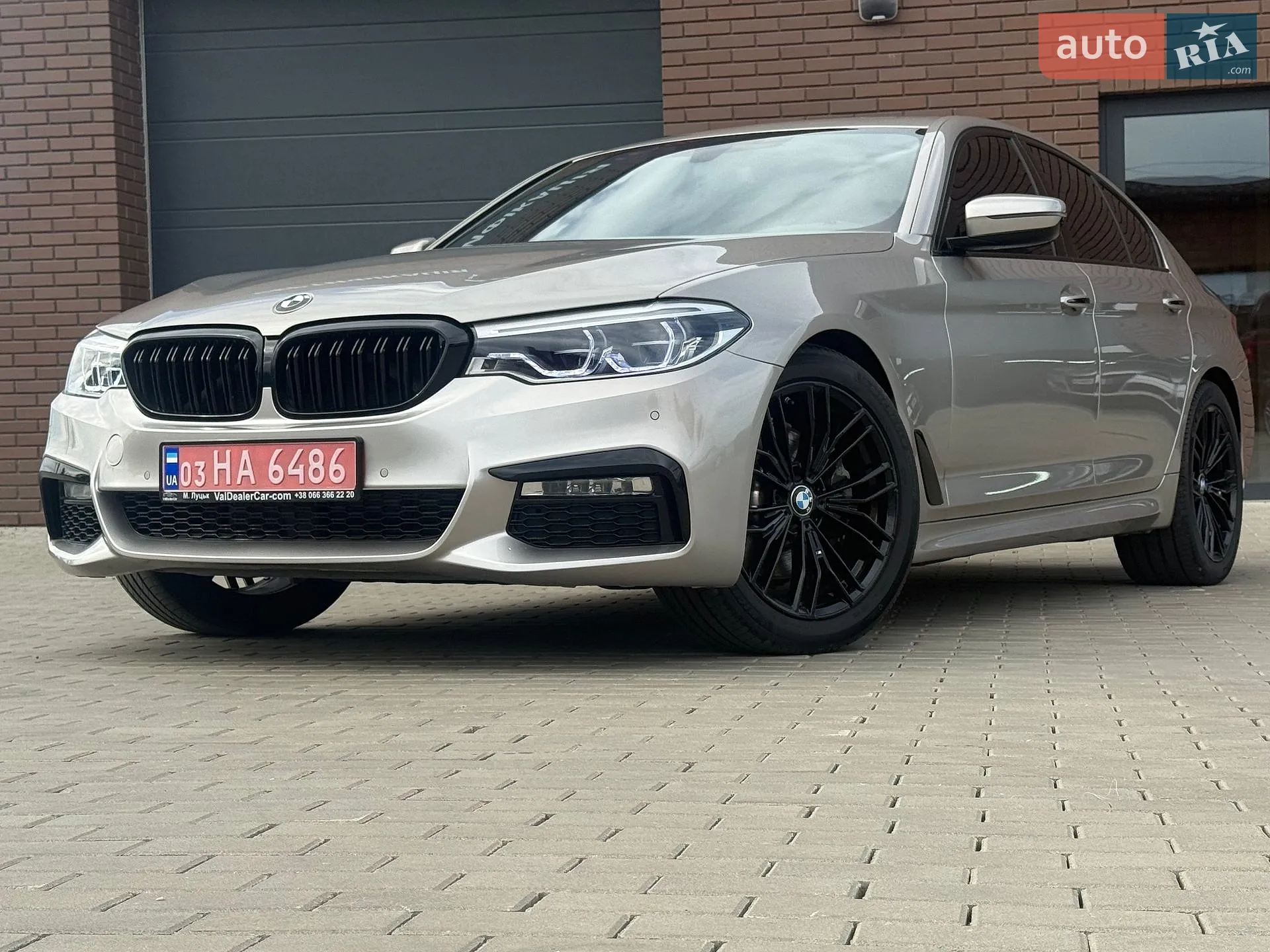 2017 BMW 5er - мініатюра 5