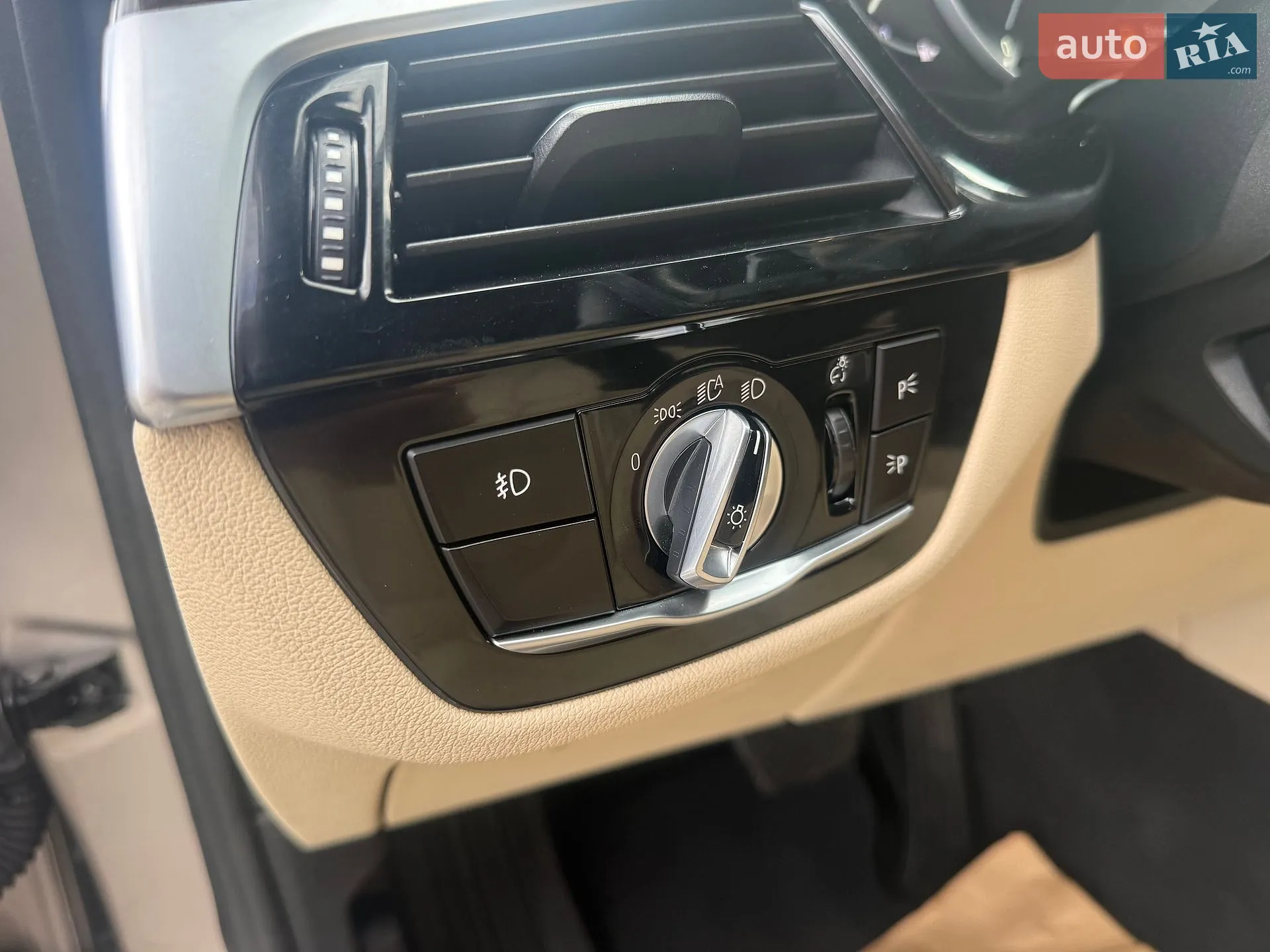 2017 BMW 5er - мініатюра 22