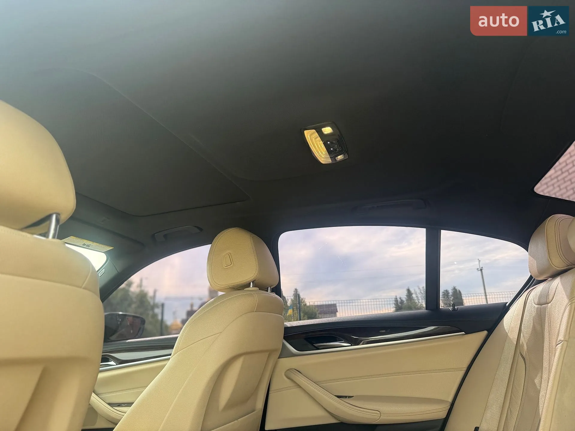 2017 BMW 5er - мініатюра 31