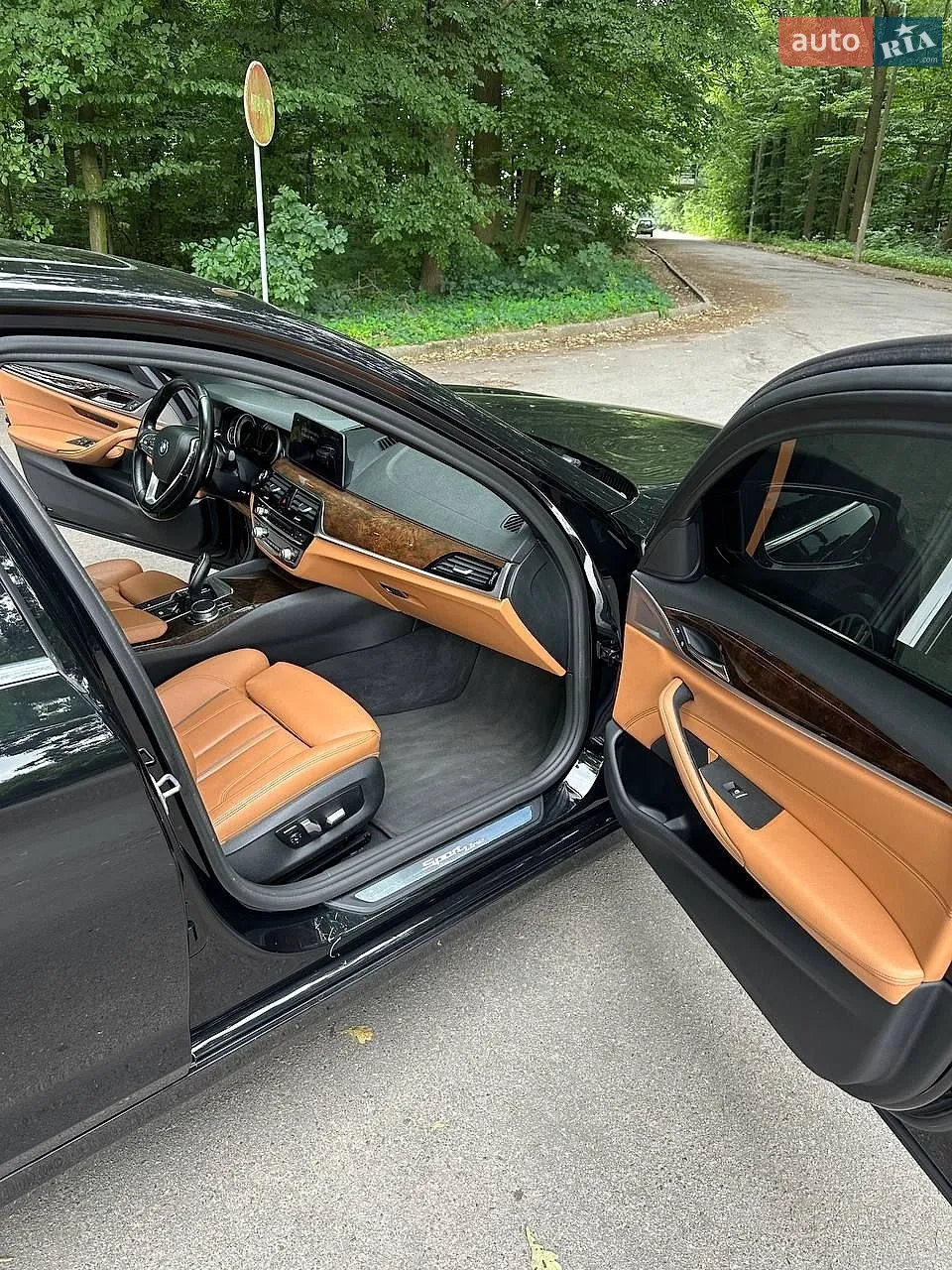 2017 BMW 5er - мініатюра 15