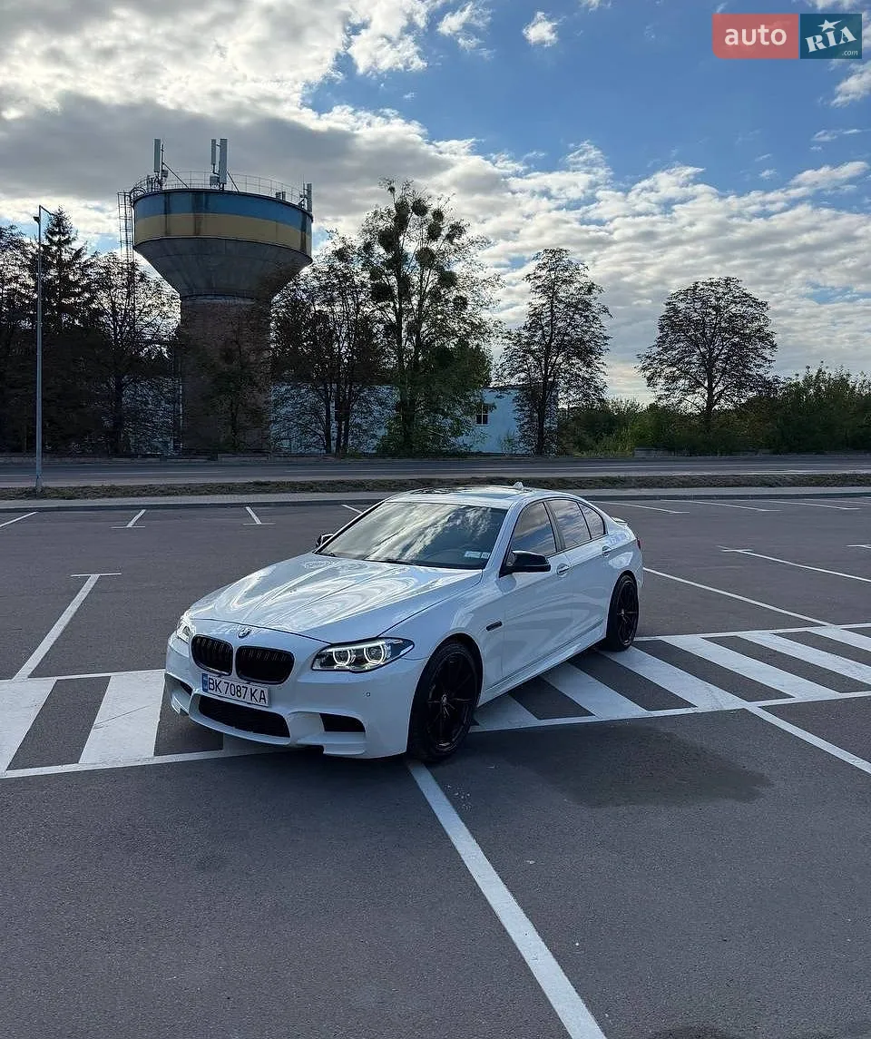 2013 BMW 5er - мініатюра 2