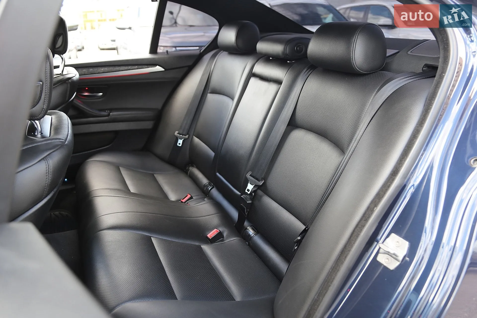 2012 BMW 5er - мініатюра 10