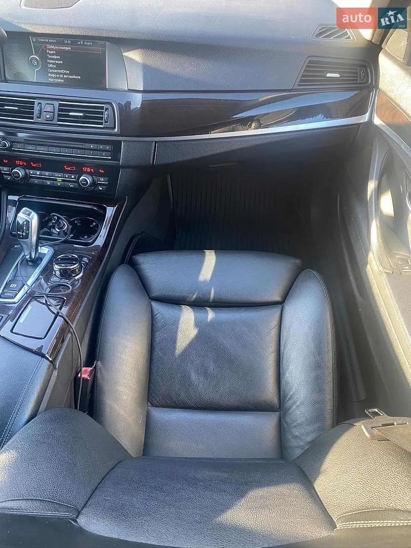 2011 BMW 5er - мініатюра 4