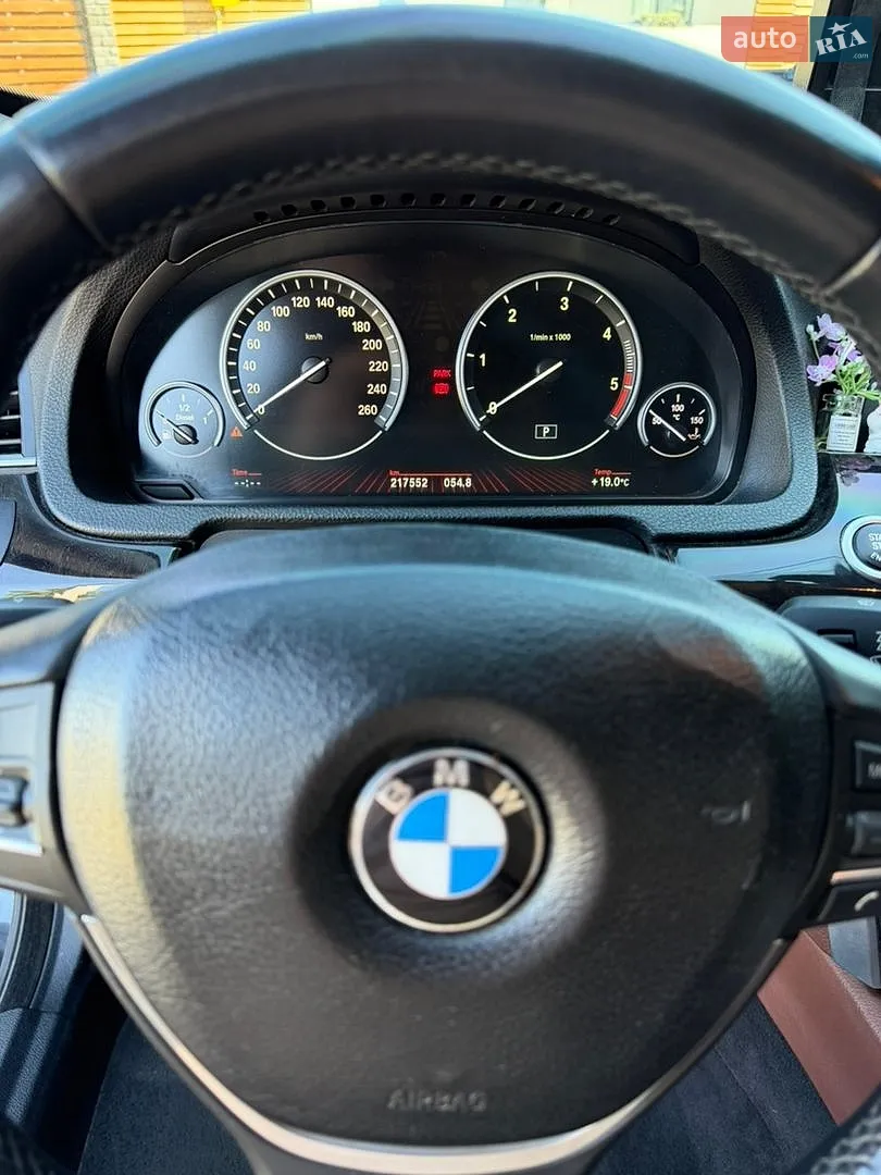 2010 BMW 5er - мініатюра 15