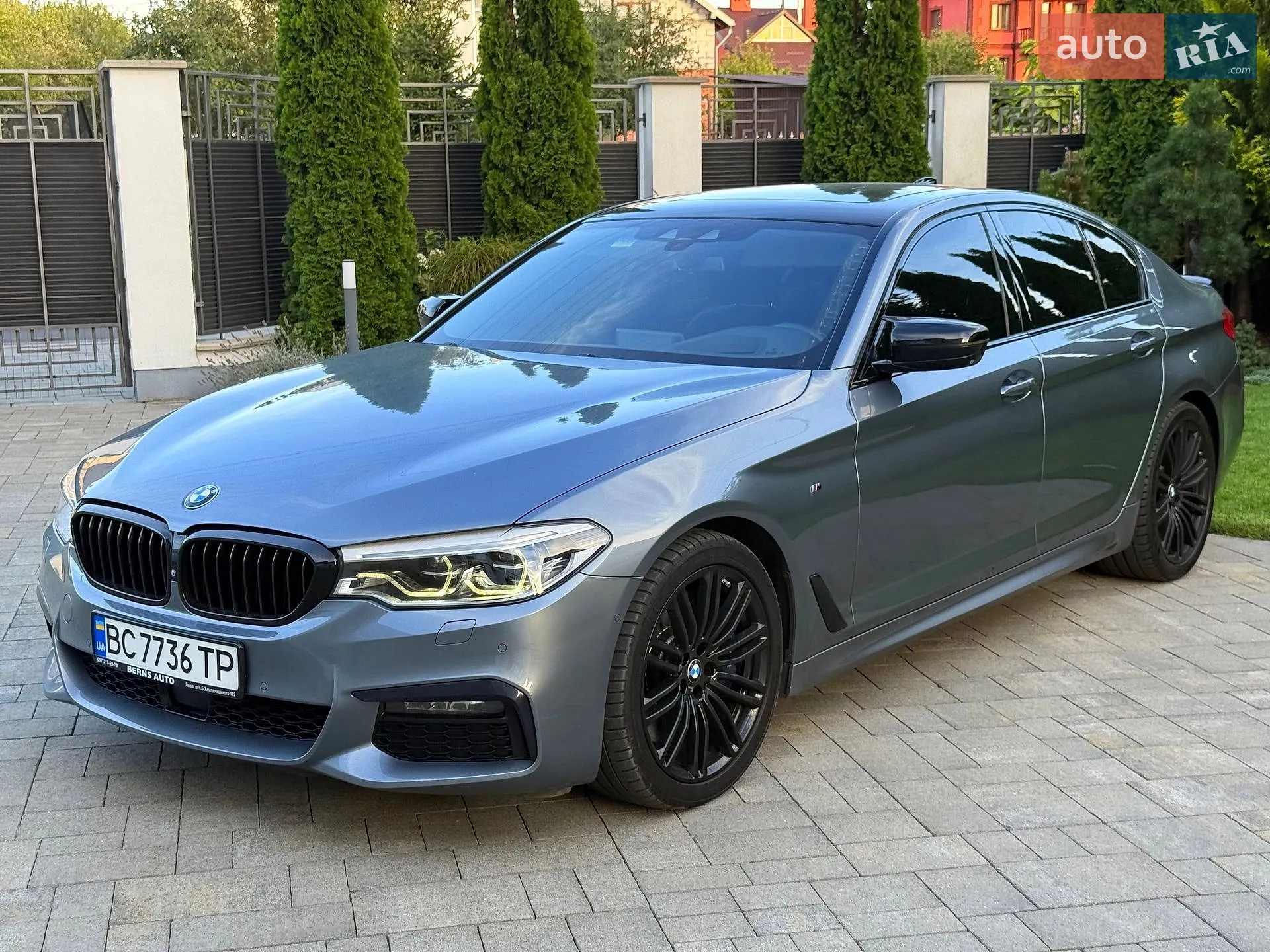 2018 BMW 5er - мініатюра 2